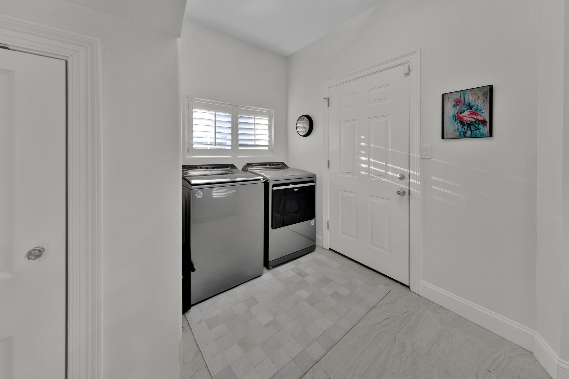 BURNT PINE - Residential