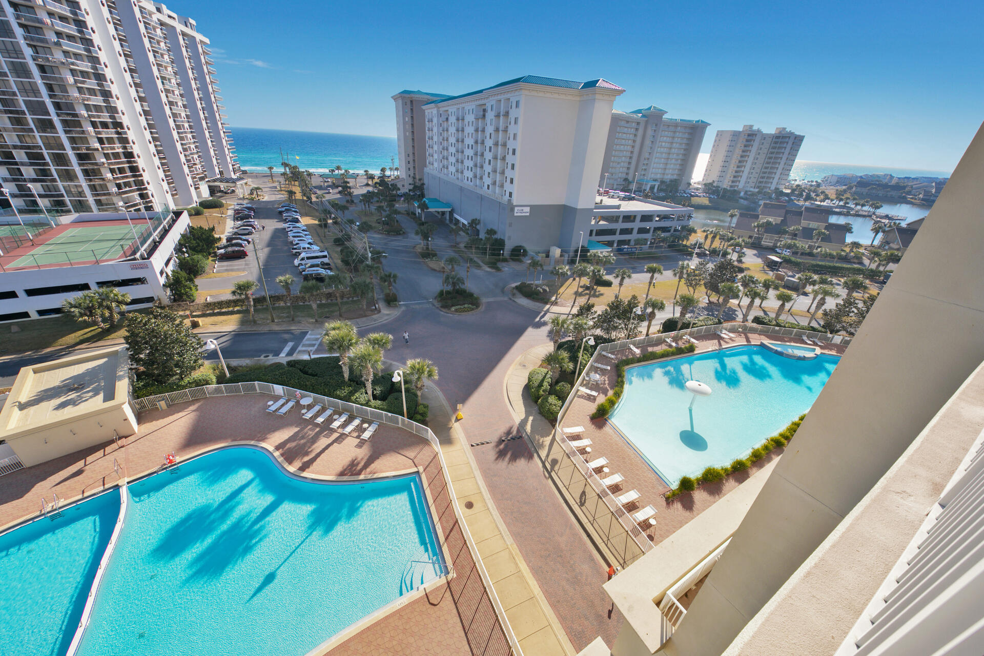 ARIEL DUNES - Residential