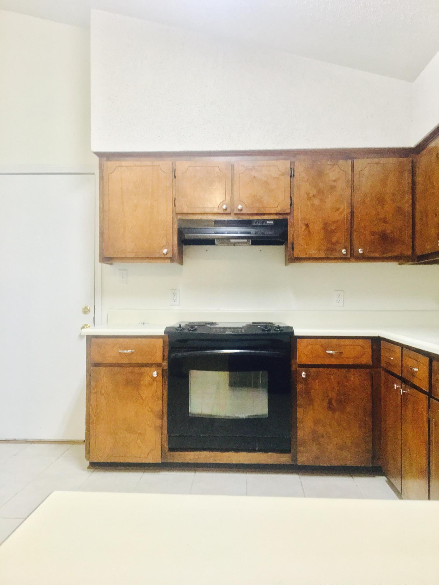 COUNTRYVIEW ESTATES - Residential Lease