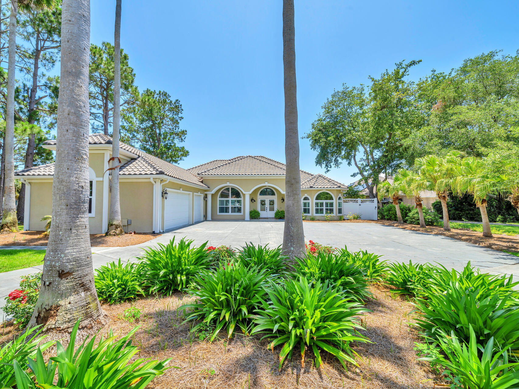 NO RECORDED SUBDIVISION - Residential