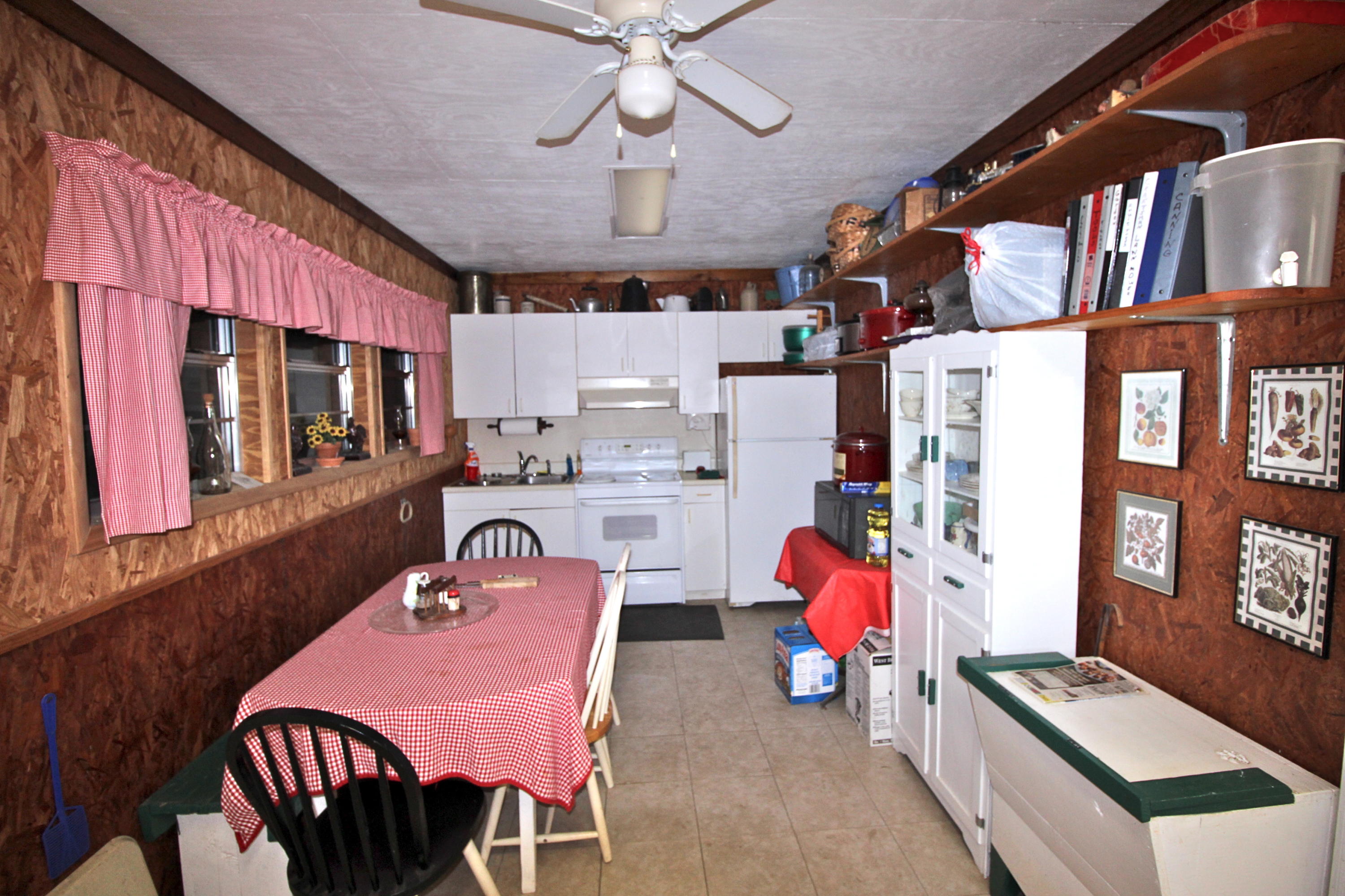 TOWN OF DEFUNIAK SPRINGS - Residential