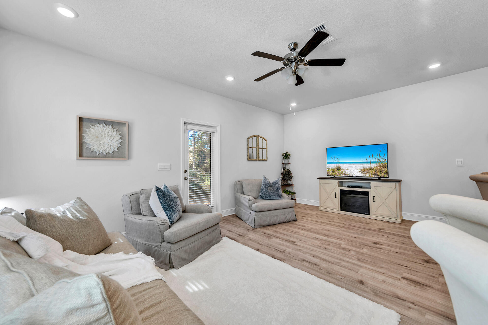 Sandhill Pines - Residential