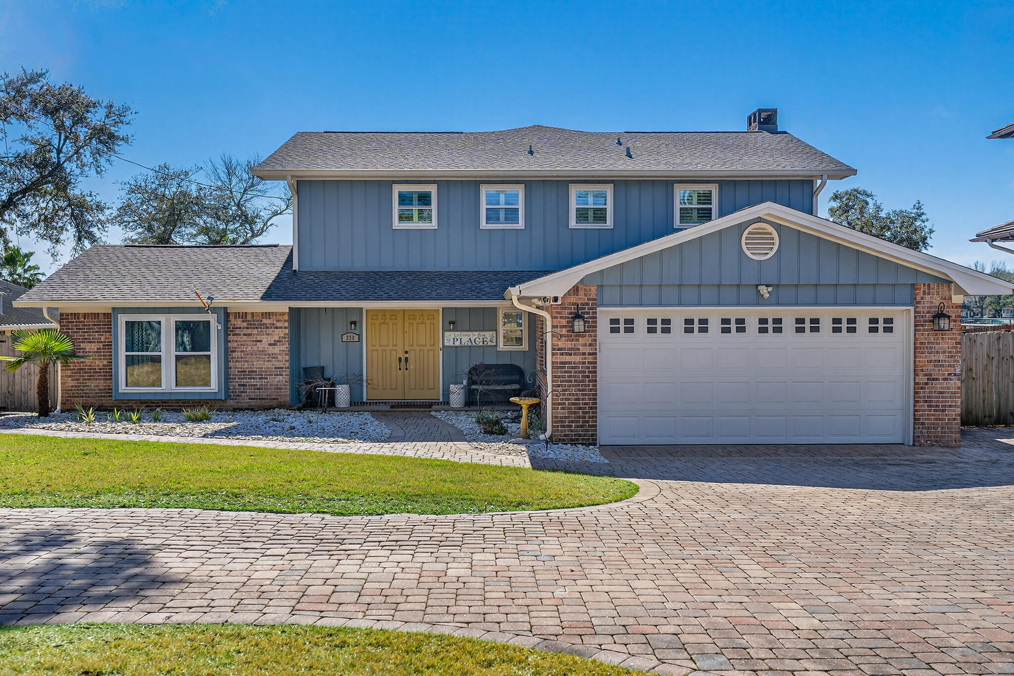 BAYOU VISTA - Residential