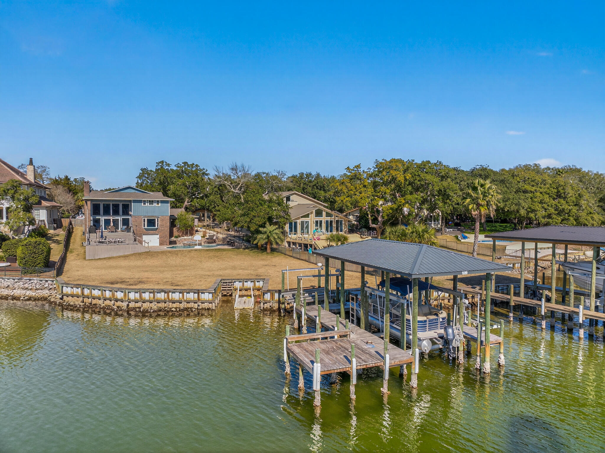 BAYOU VISTA - Residential
