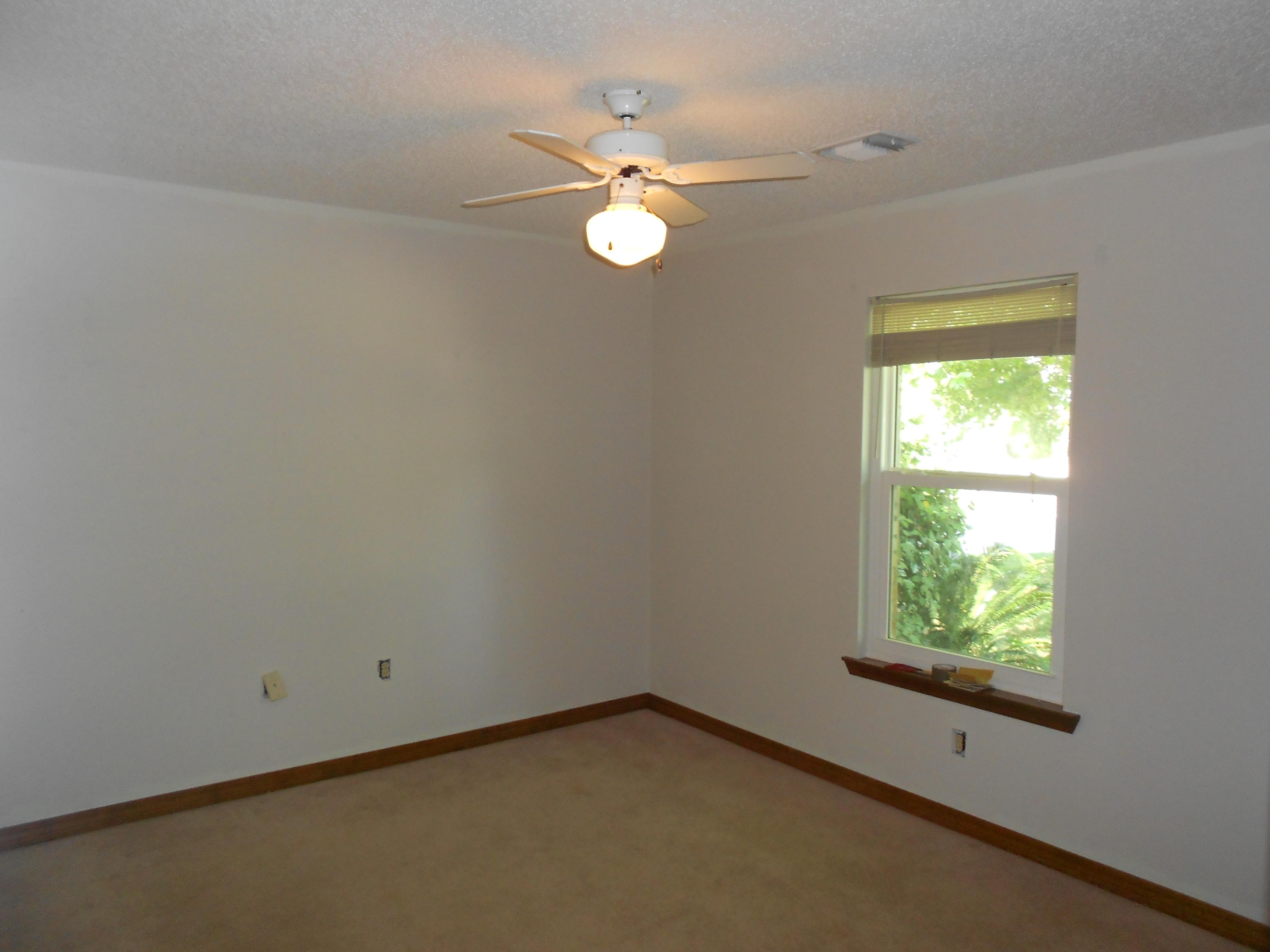MARINERS COVE - Residential Lease
