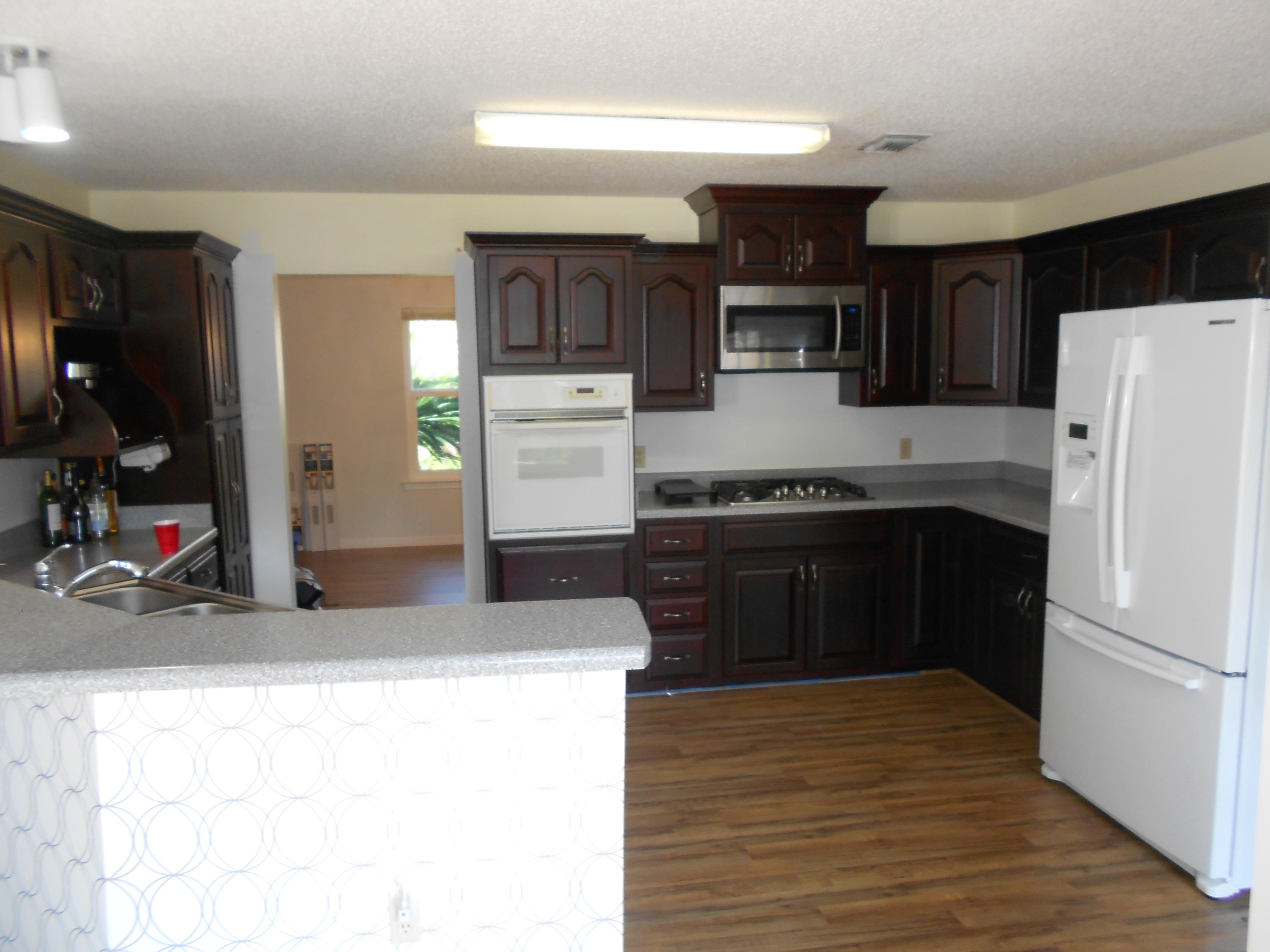 MARINERS COVE - Residential Lease