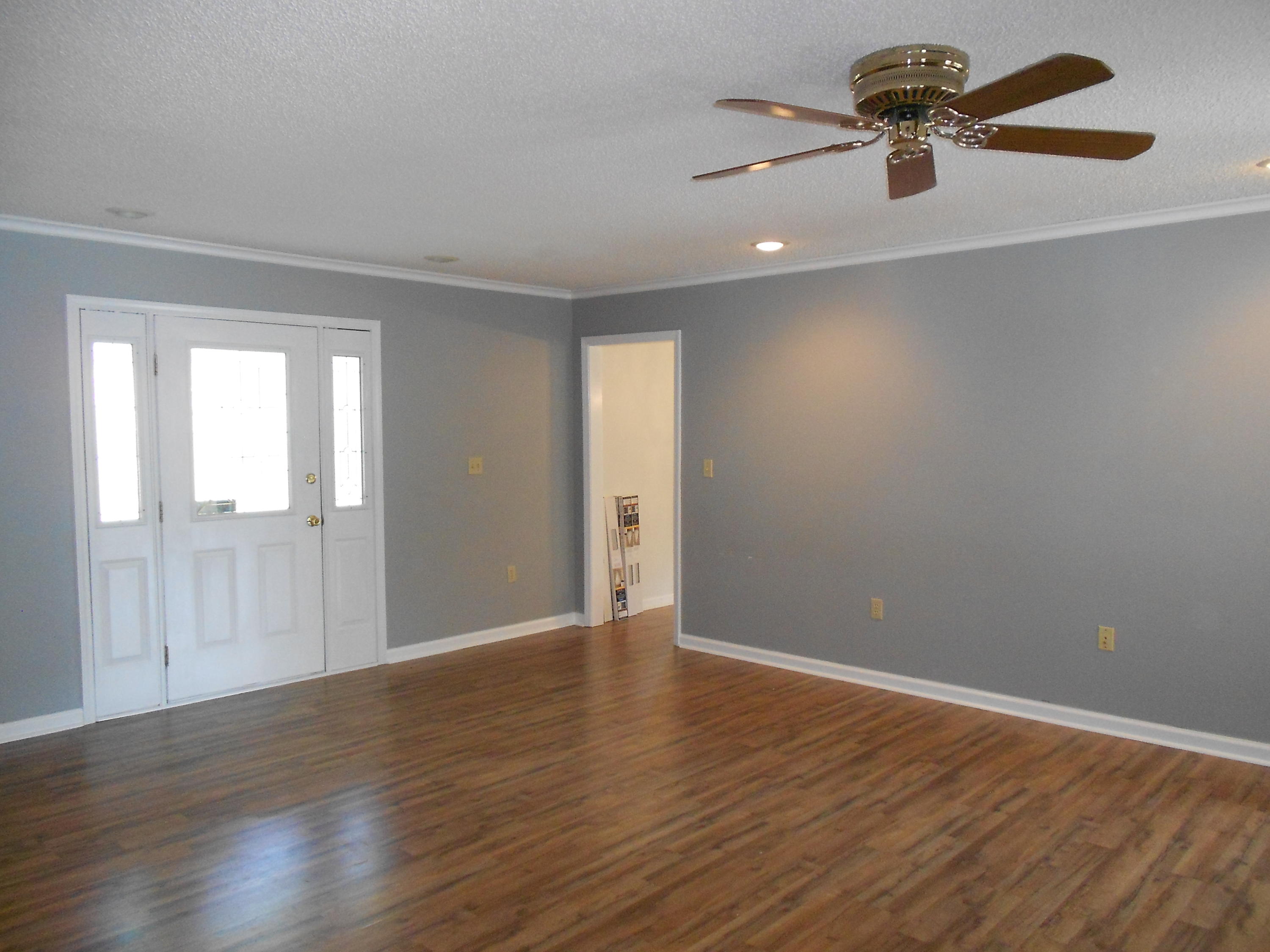 MARINERS COVE - Residential Lease