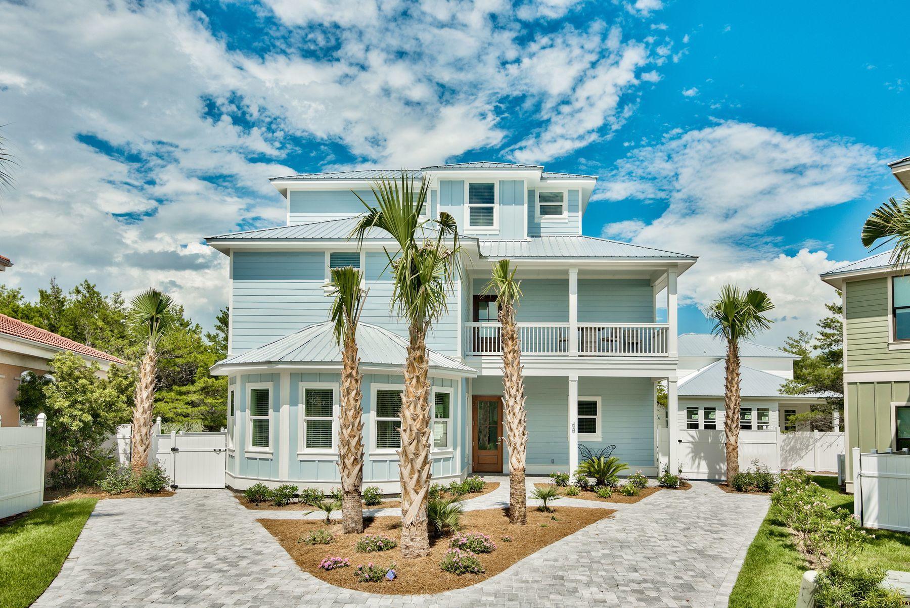 EMERALD WATERS VILLAGE - Residential