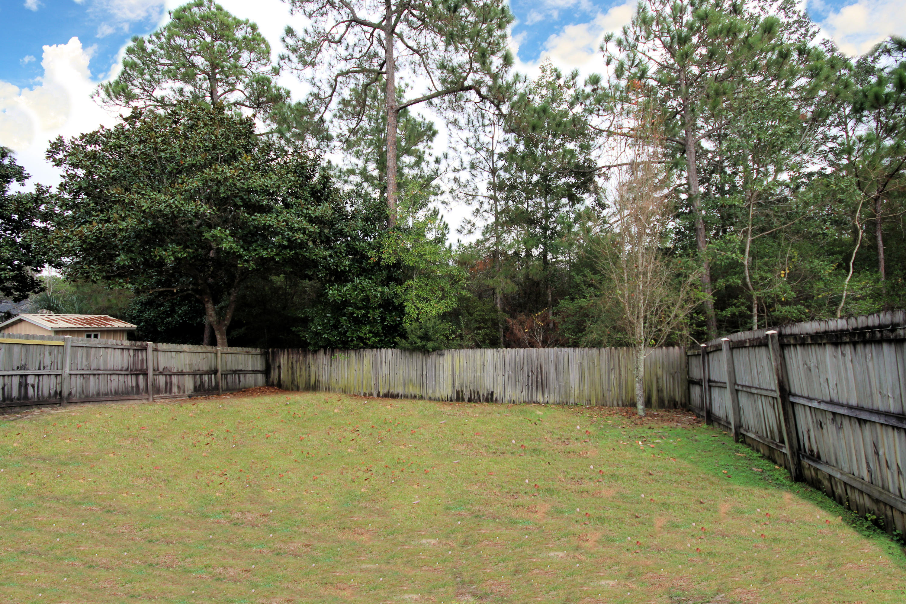 EMERALD VILLAGE S/D - Residential