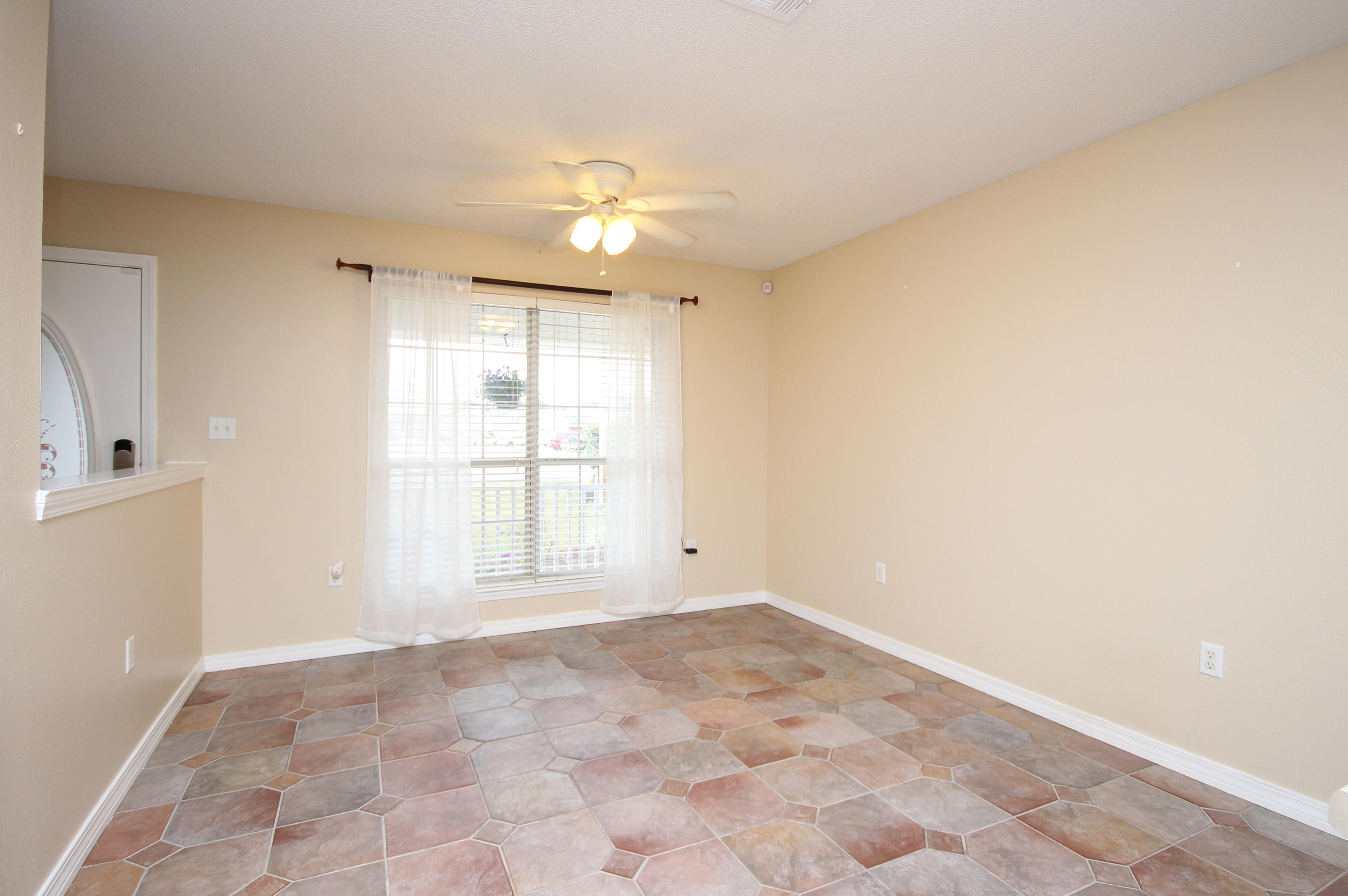 EMERALD VILLAGE S/D - Residential