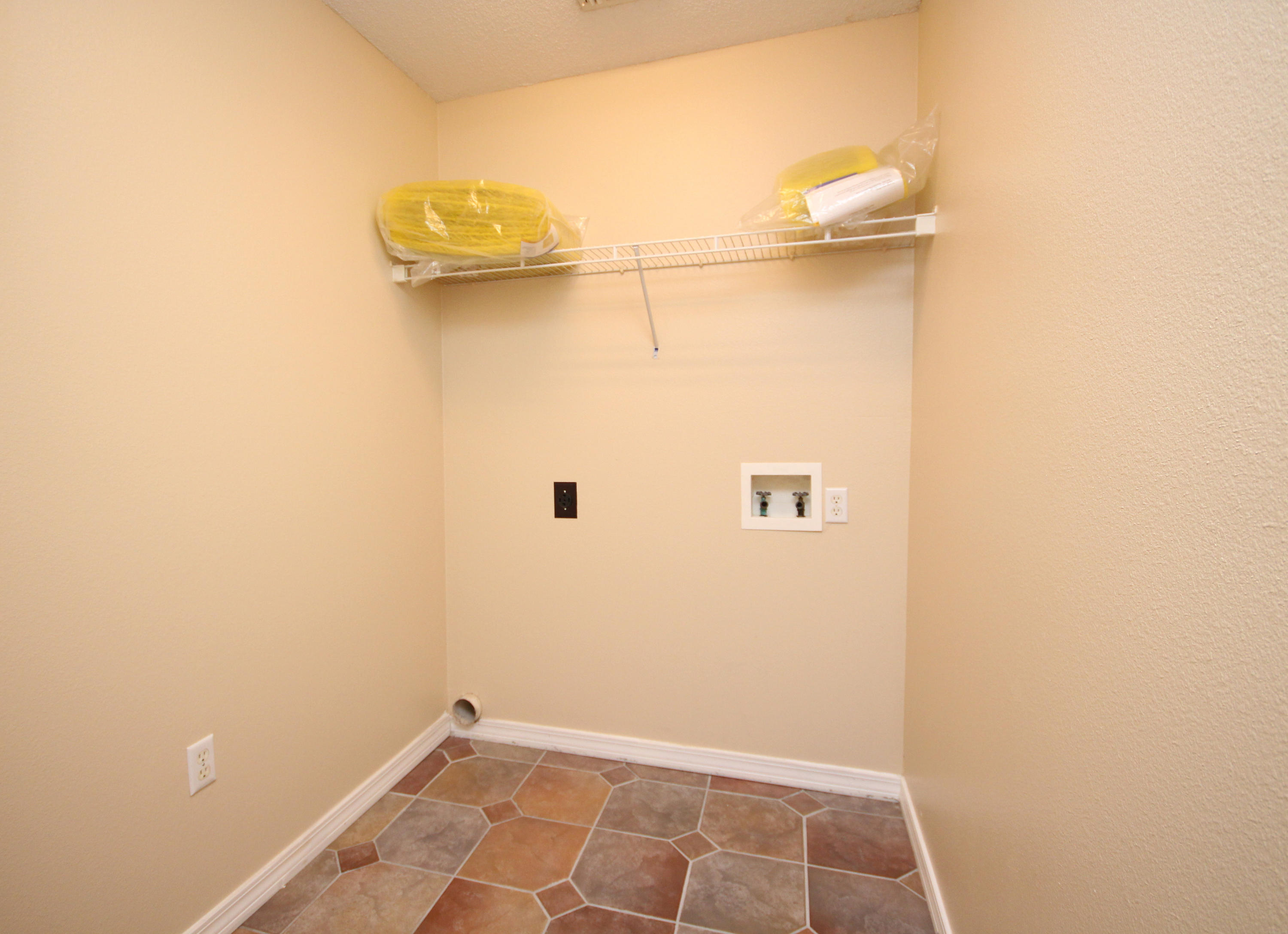 EMERALD VILLAGE S/D - Residential