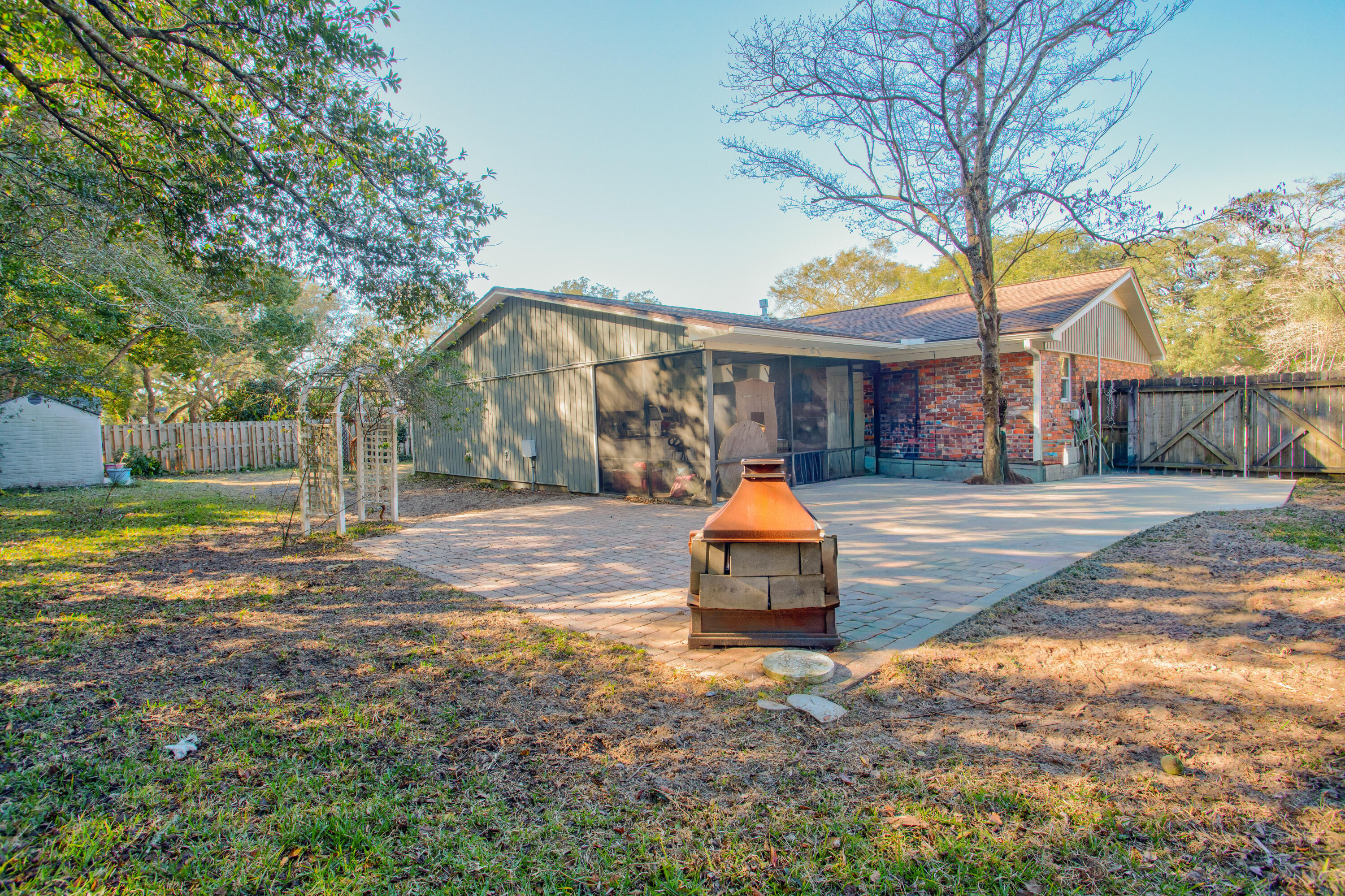 FOREST PARK LOT 30 BLK A - Residential