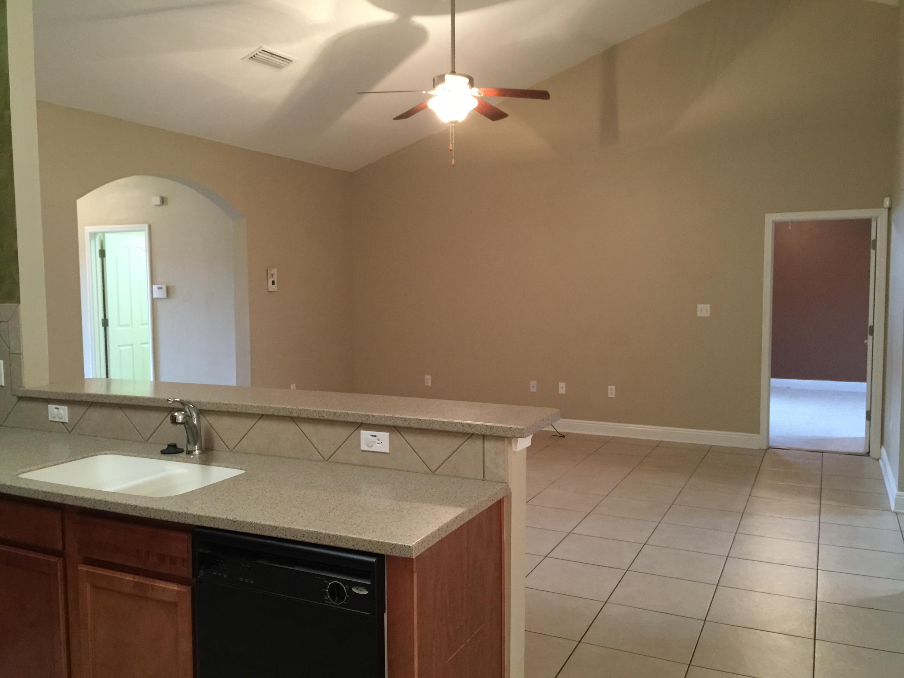 ROLLING RIDGE S/D - Residential Lease