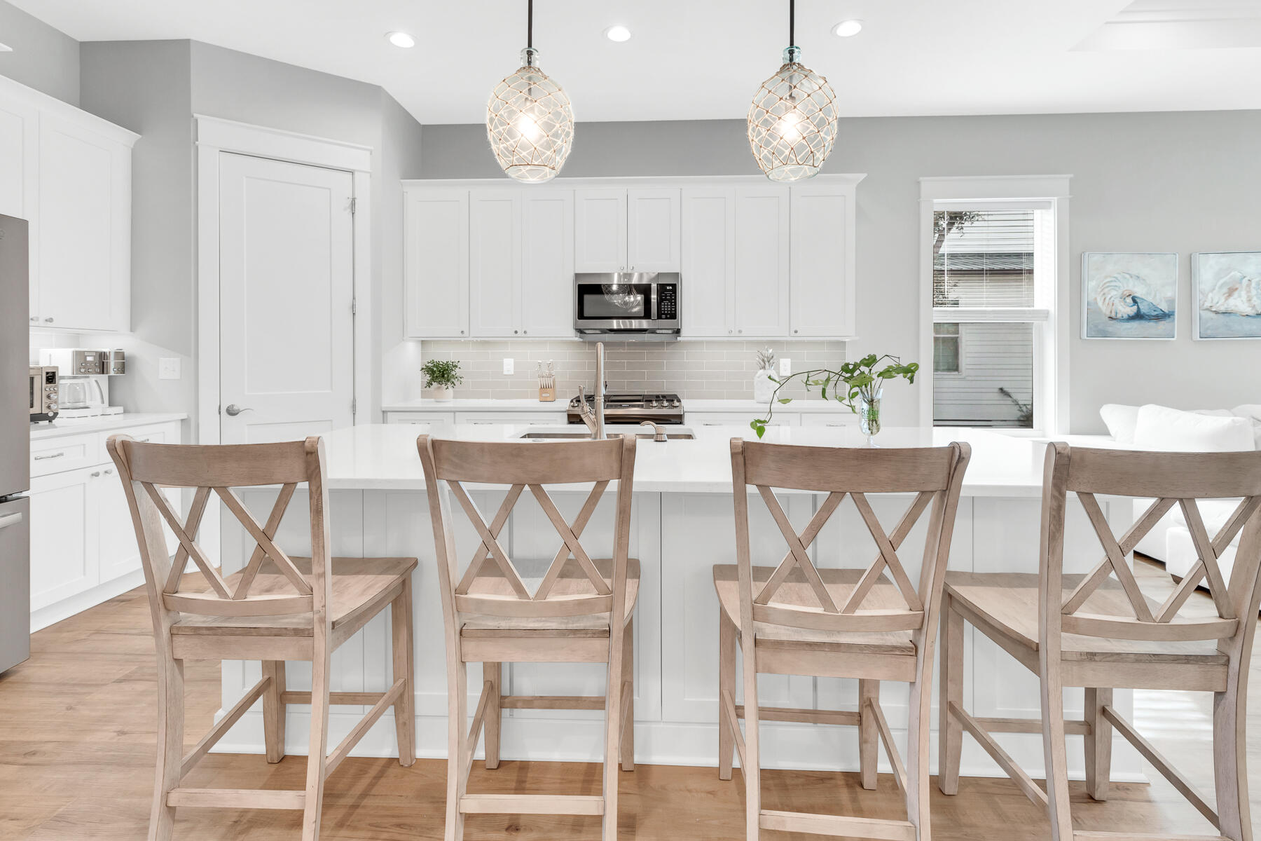 BEACH HIGHLAND 1ST ADD - Residential Lease
