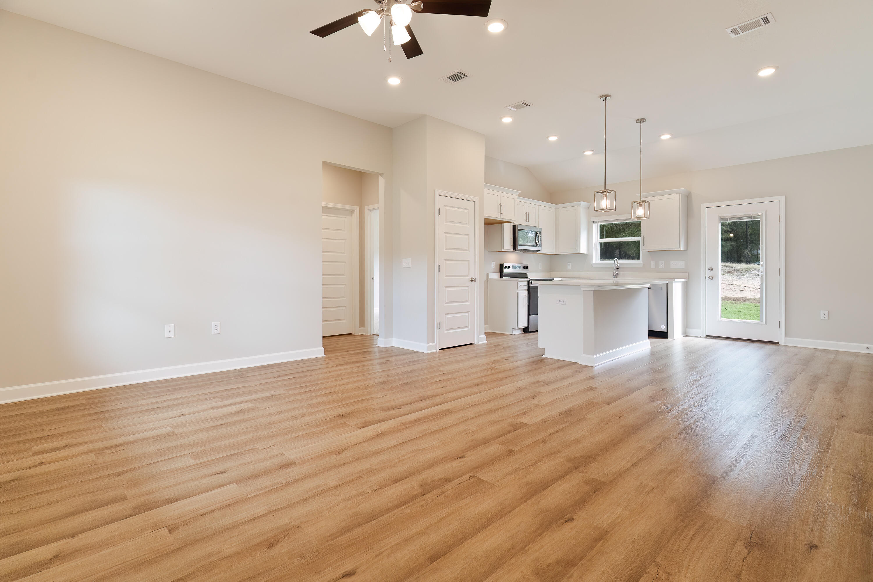 OAKDALE MINI FARMS RESUB BLK 17 - Residential