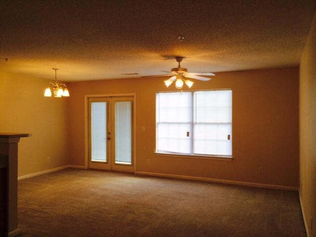 ROLLING PINES - Residential Lease