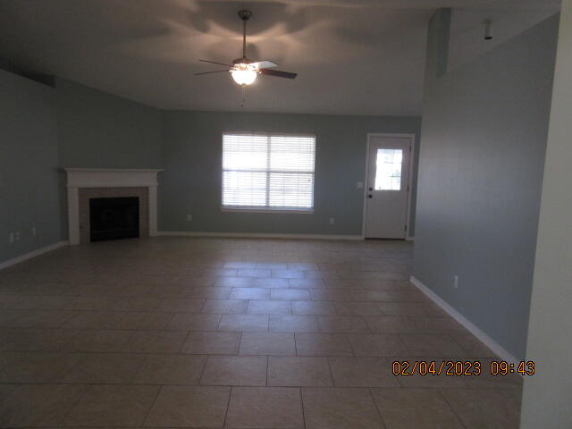 RIVERCHASE S/D PH 3 - Residential Lease