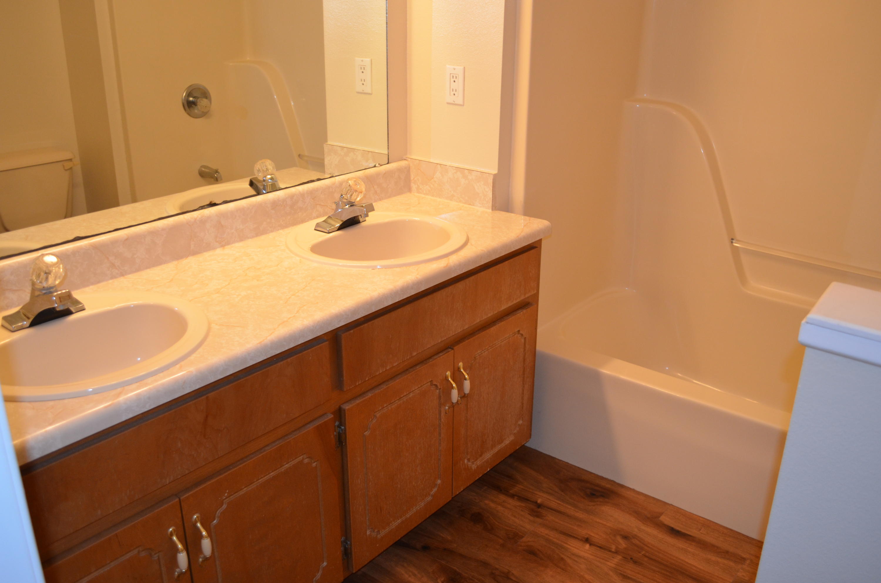 WILSON SQUARE T/H - Residential Lease