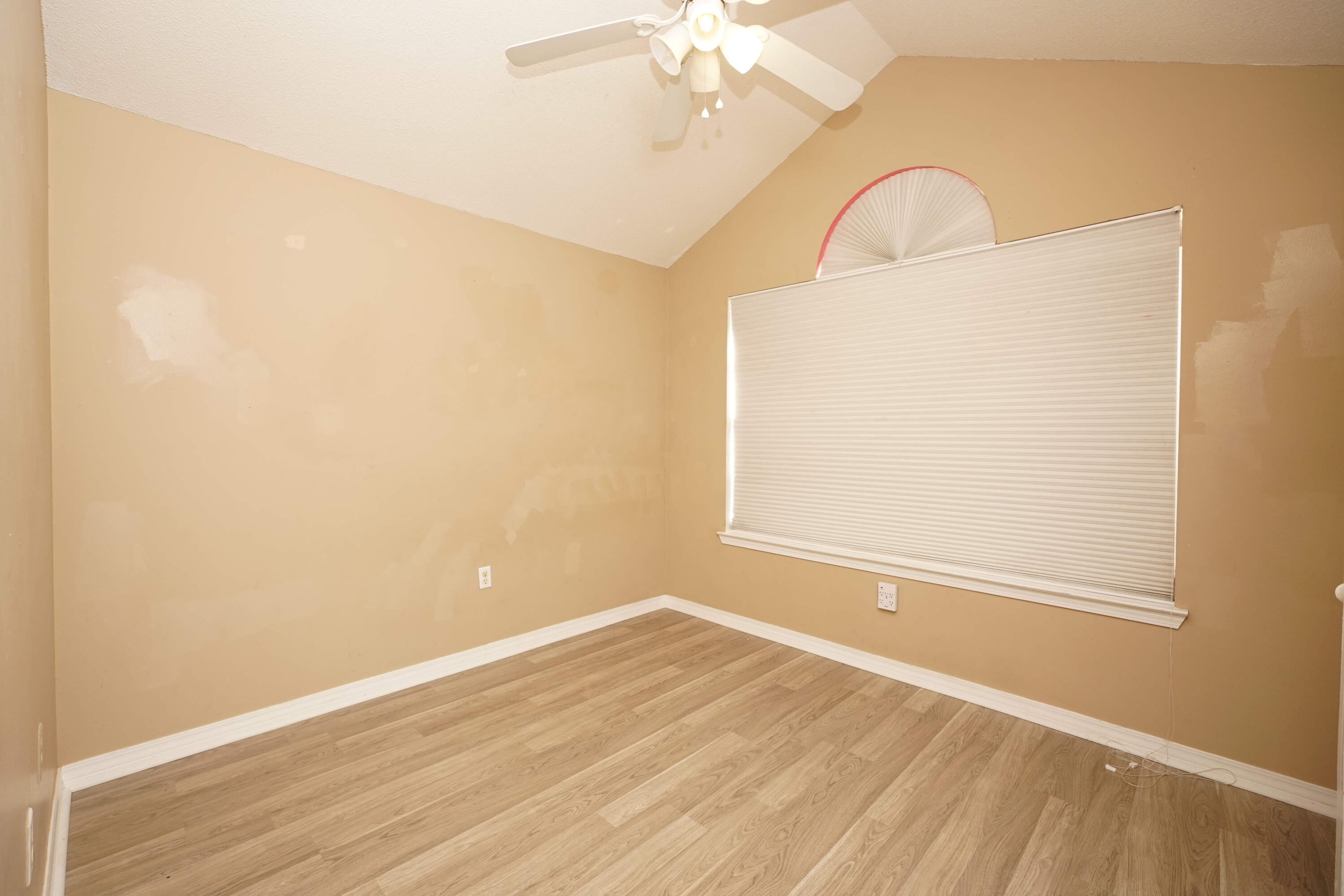 FLORIDA HEIGHTS - Residential