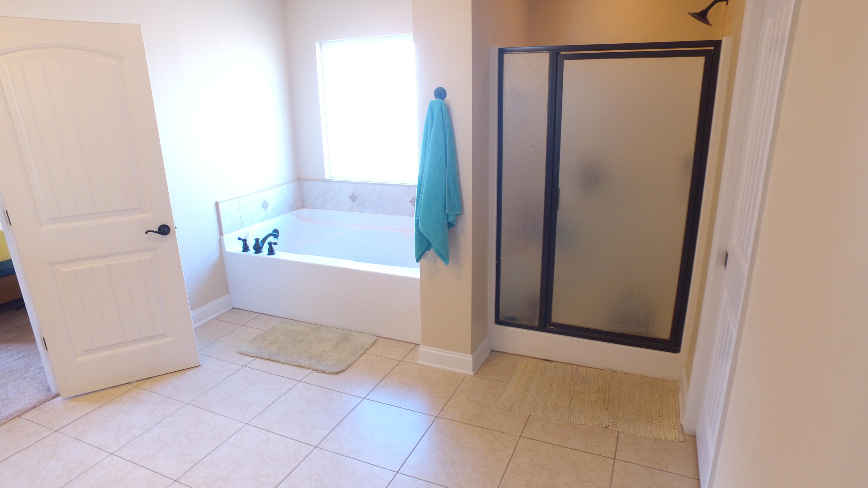 DUGGAN POND ESTATES - Residential Lease
