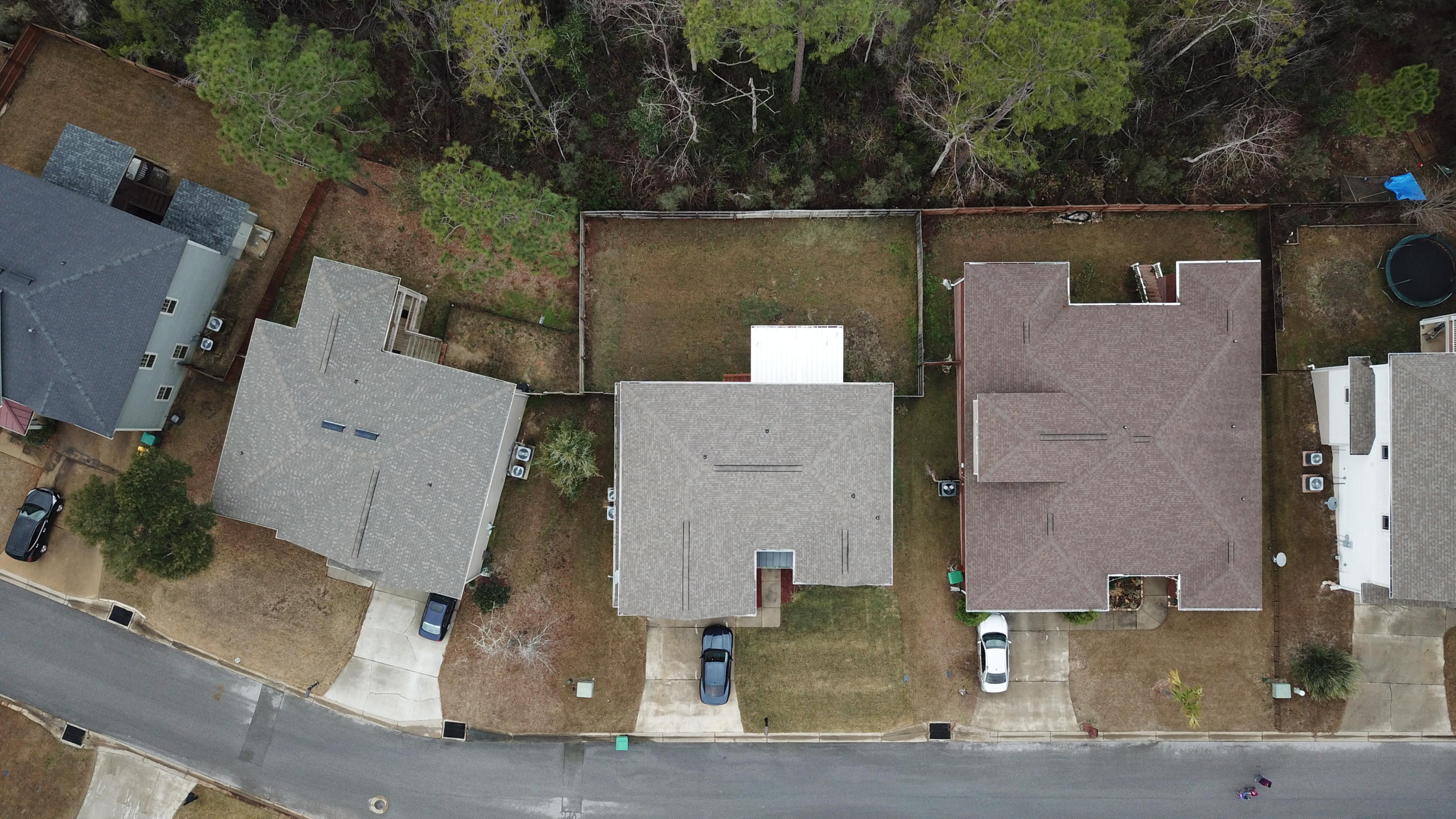 DUGGAN POND ESTATES - Residential Lease