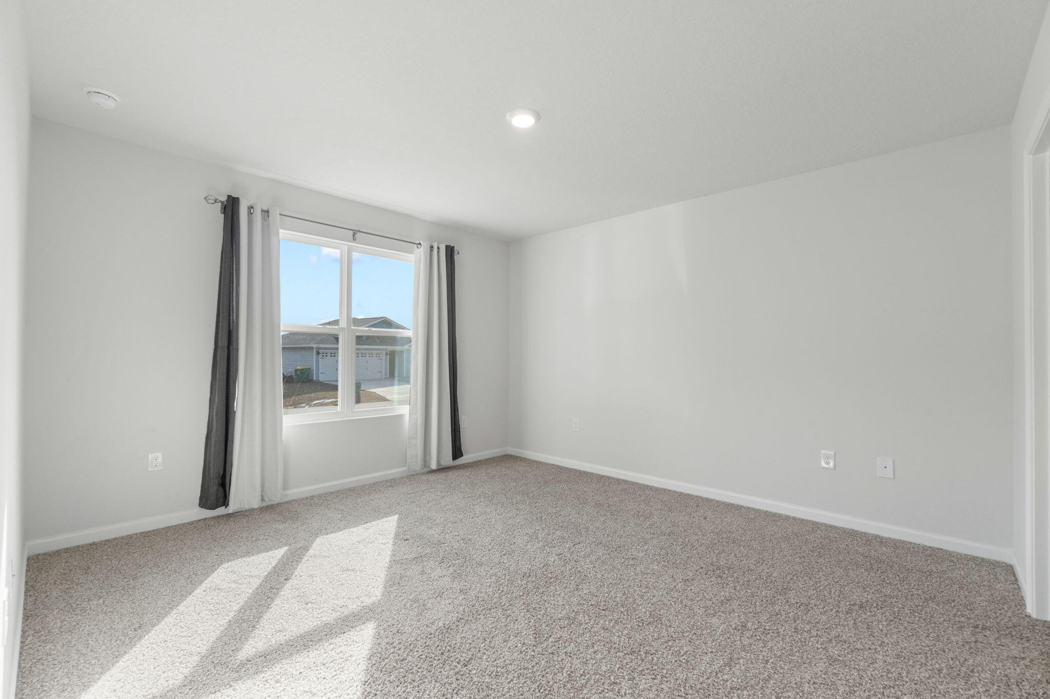 The Grove - Residential Lease
