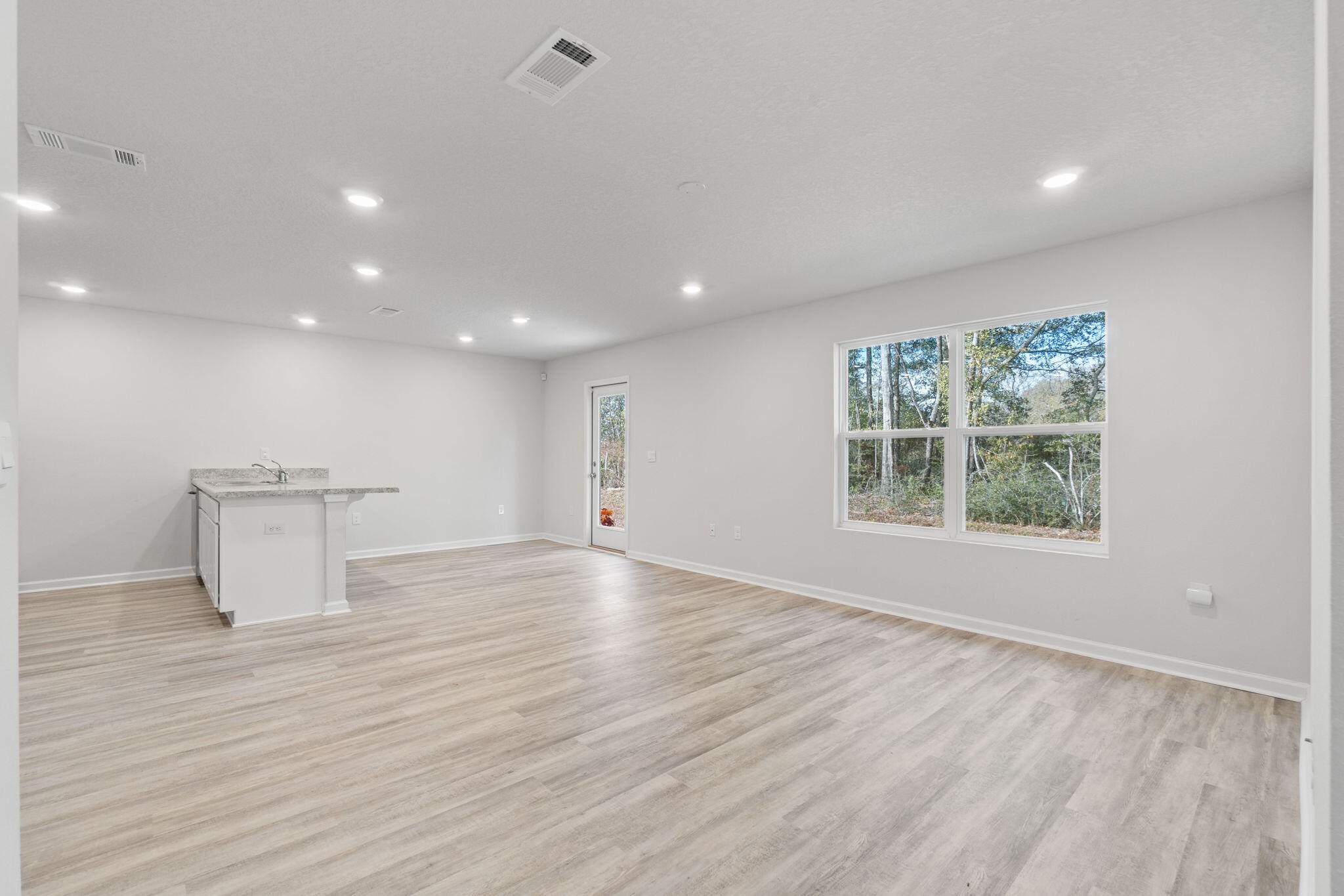 The Grove - Residential Lease