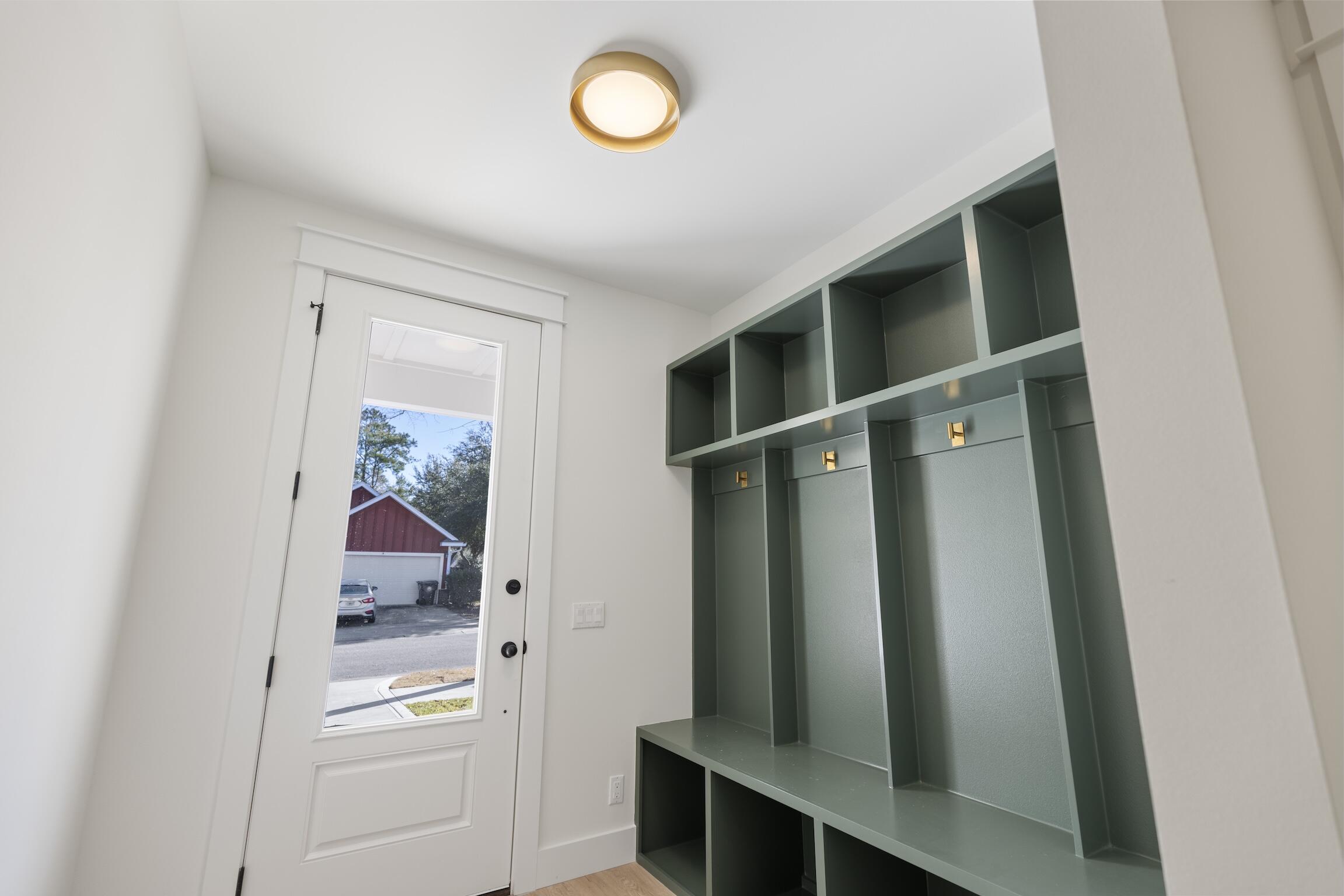 LAGRANGE LANDING - Residential