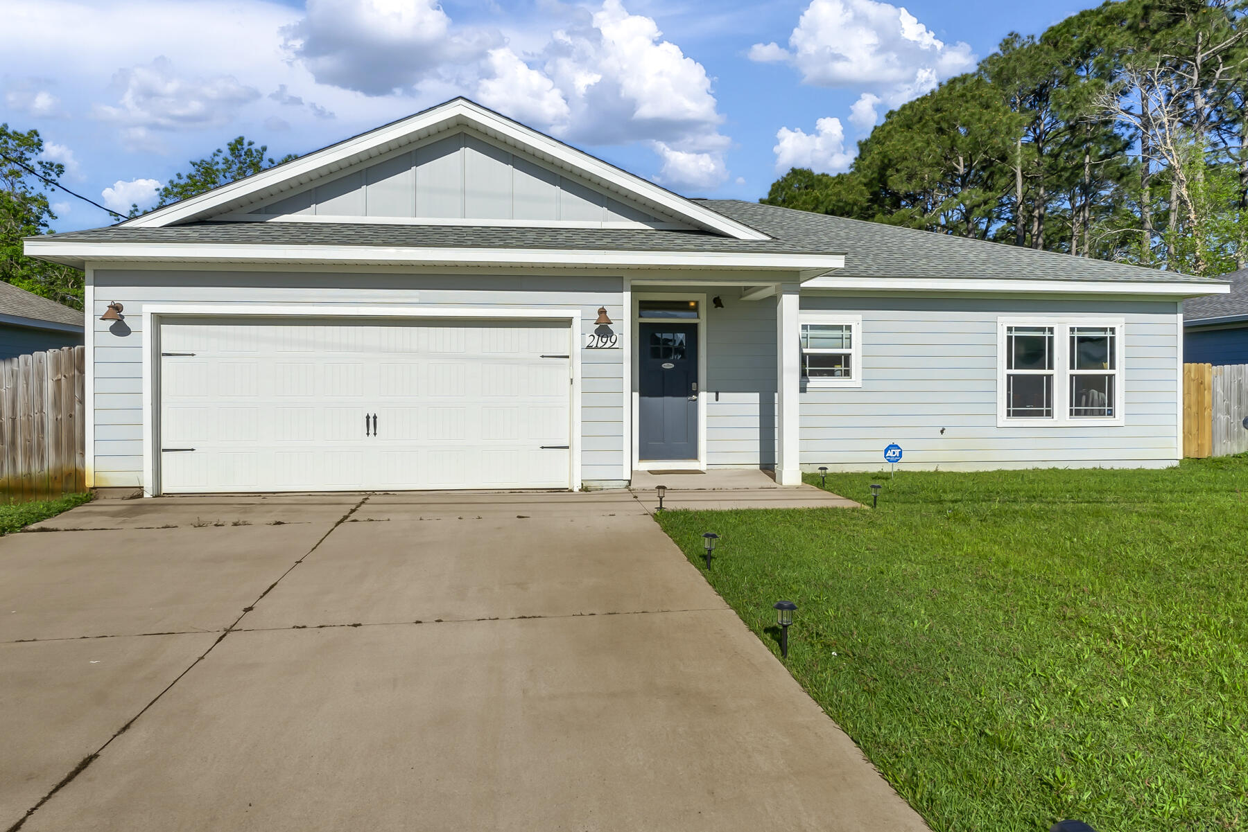 CRESCENT SHORES - Residential Lease
