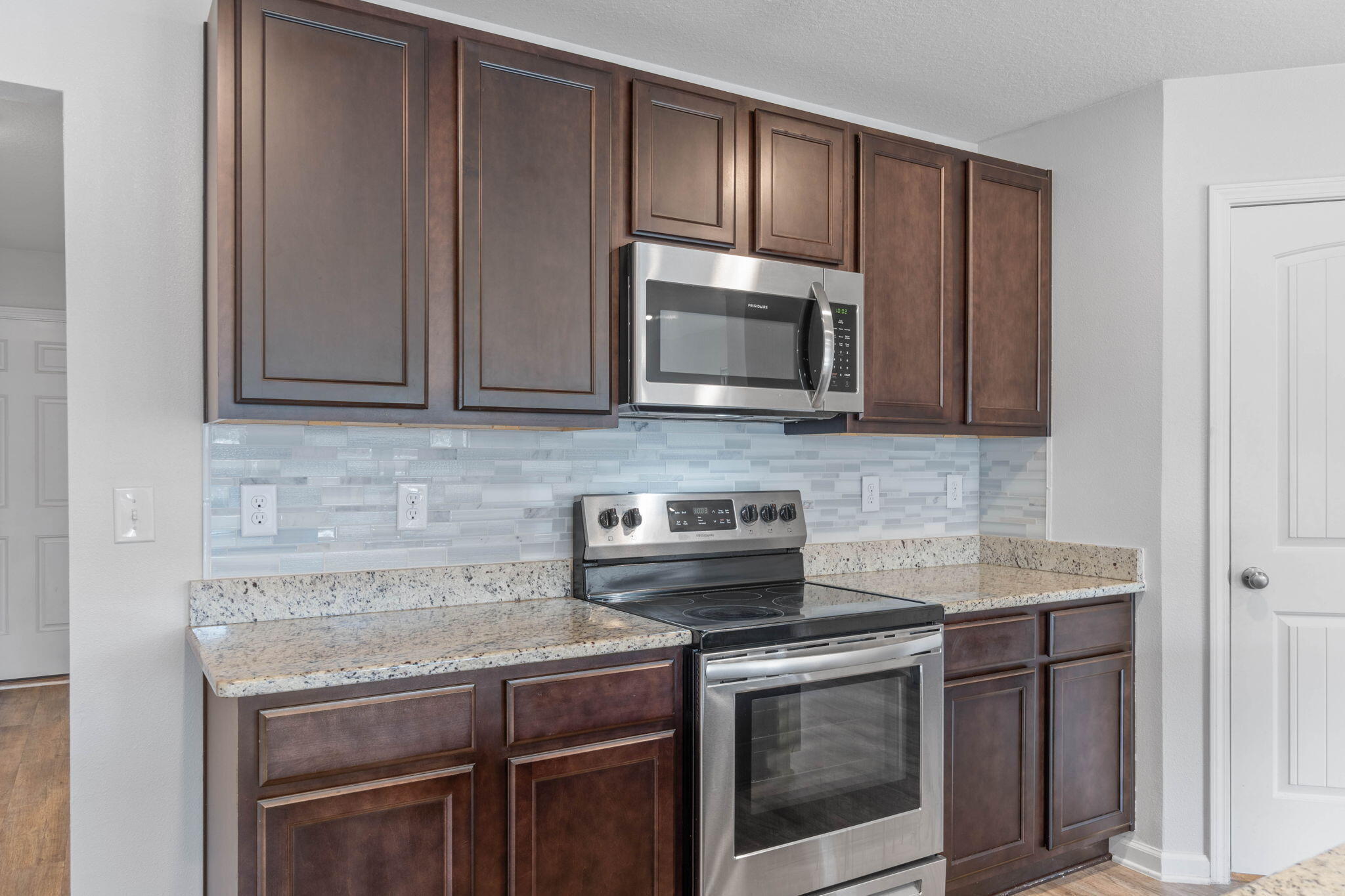 Redstone Commons - Residential Lease