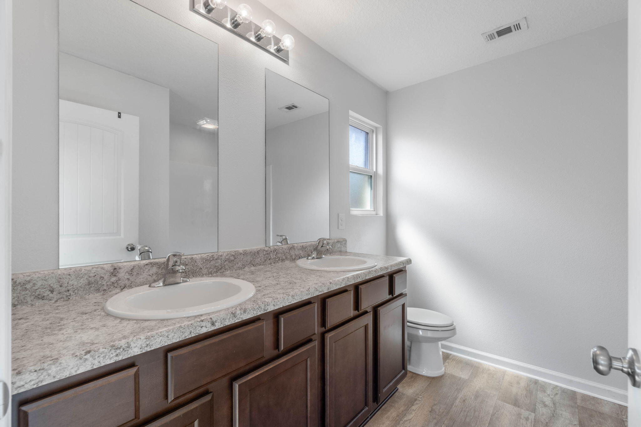 Redstone Commons - Residential Lease