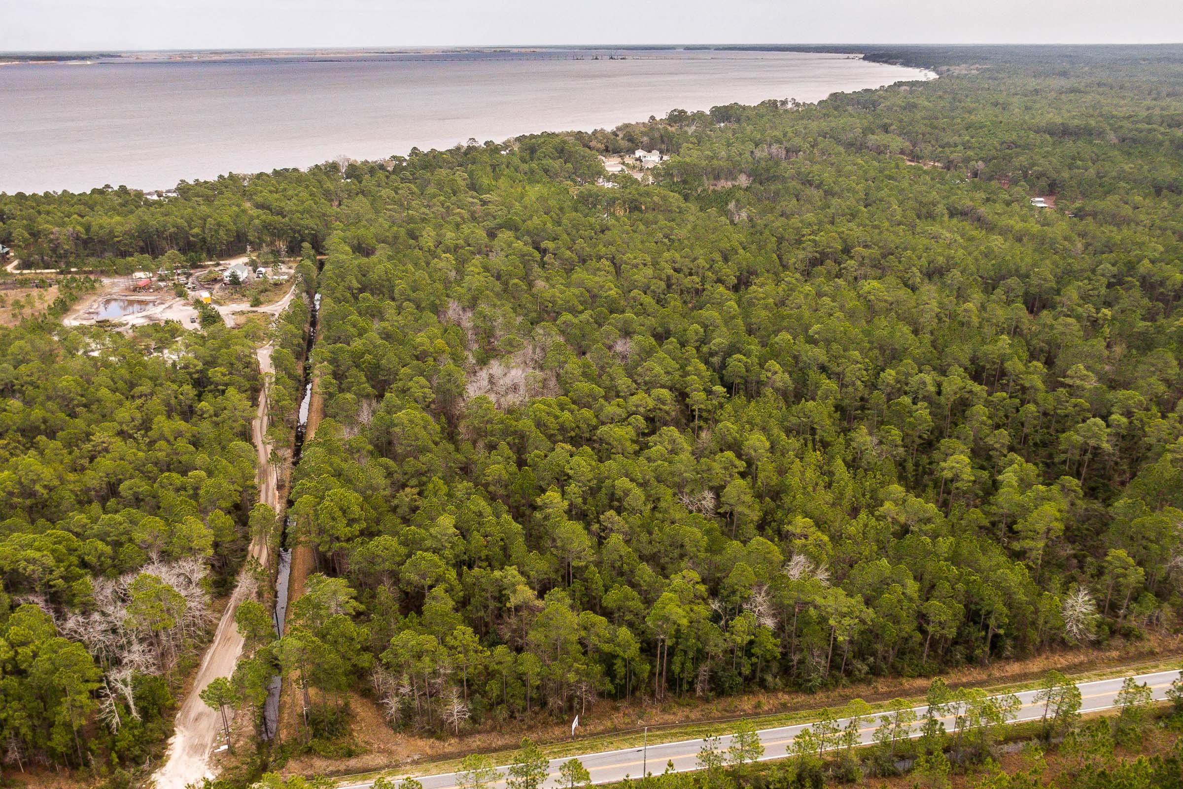 PARADISE POINTE SUBDIVISION - Land
