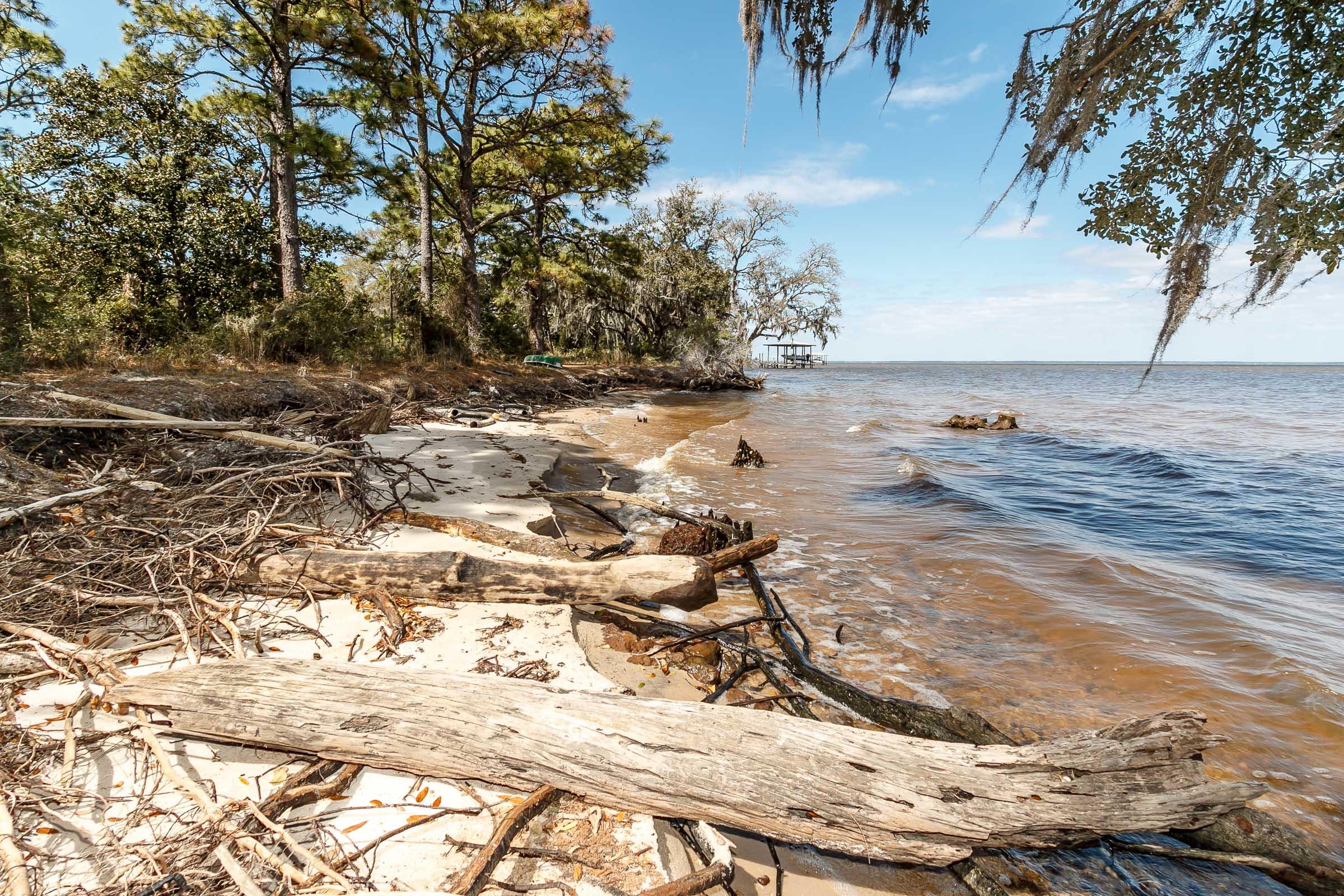 PARADISE POINTE SUBDIVISION - Land