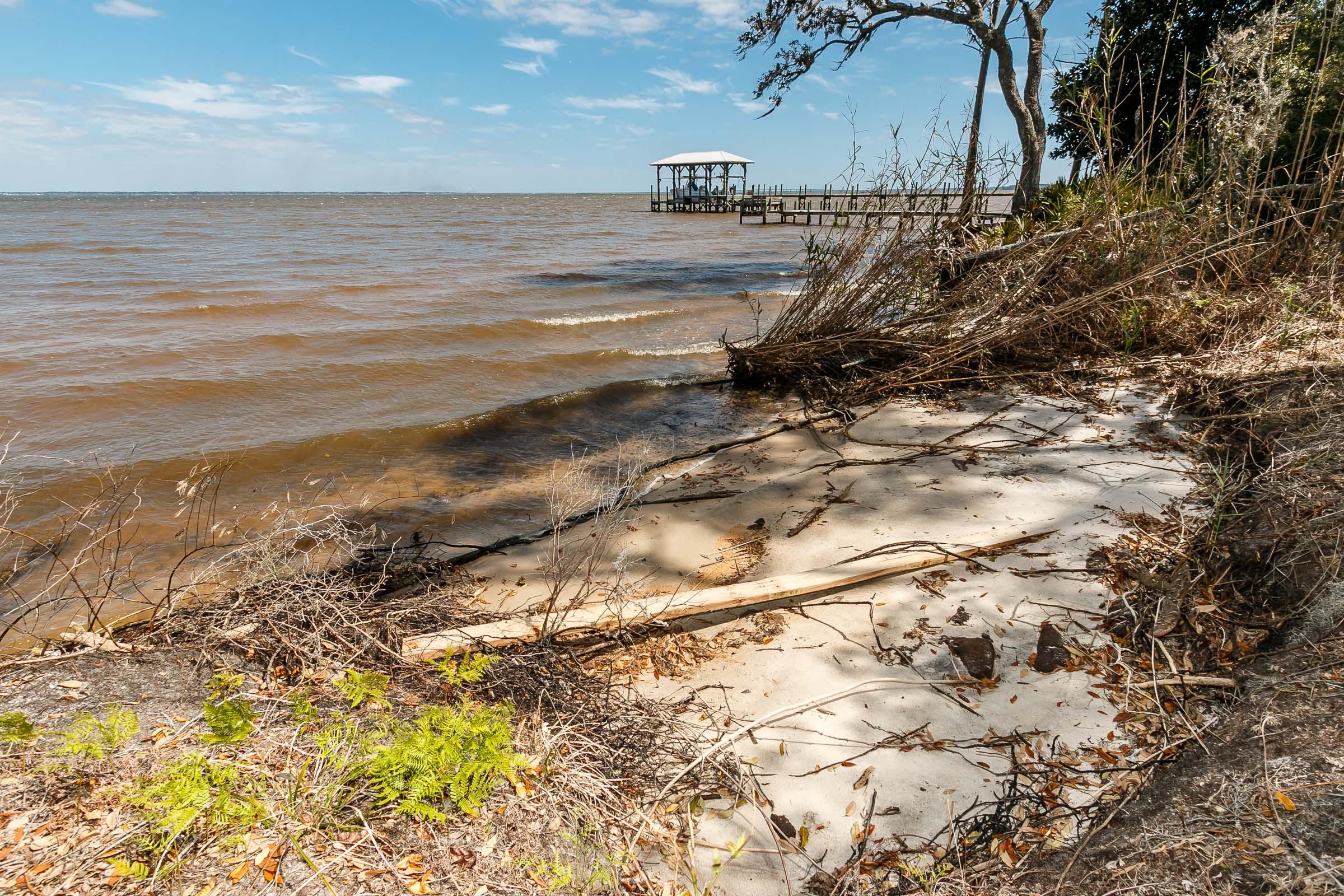 PARADISE POINTE SUBDIVISION - Land