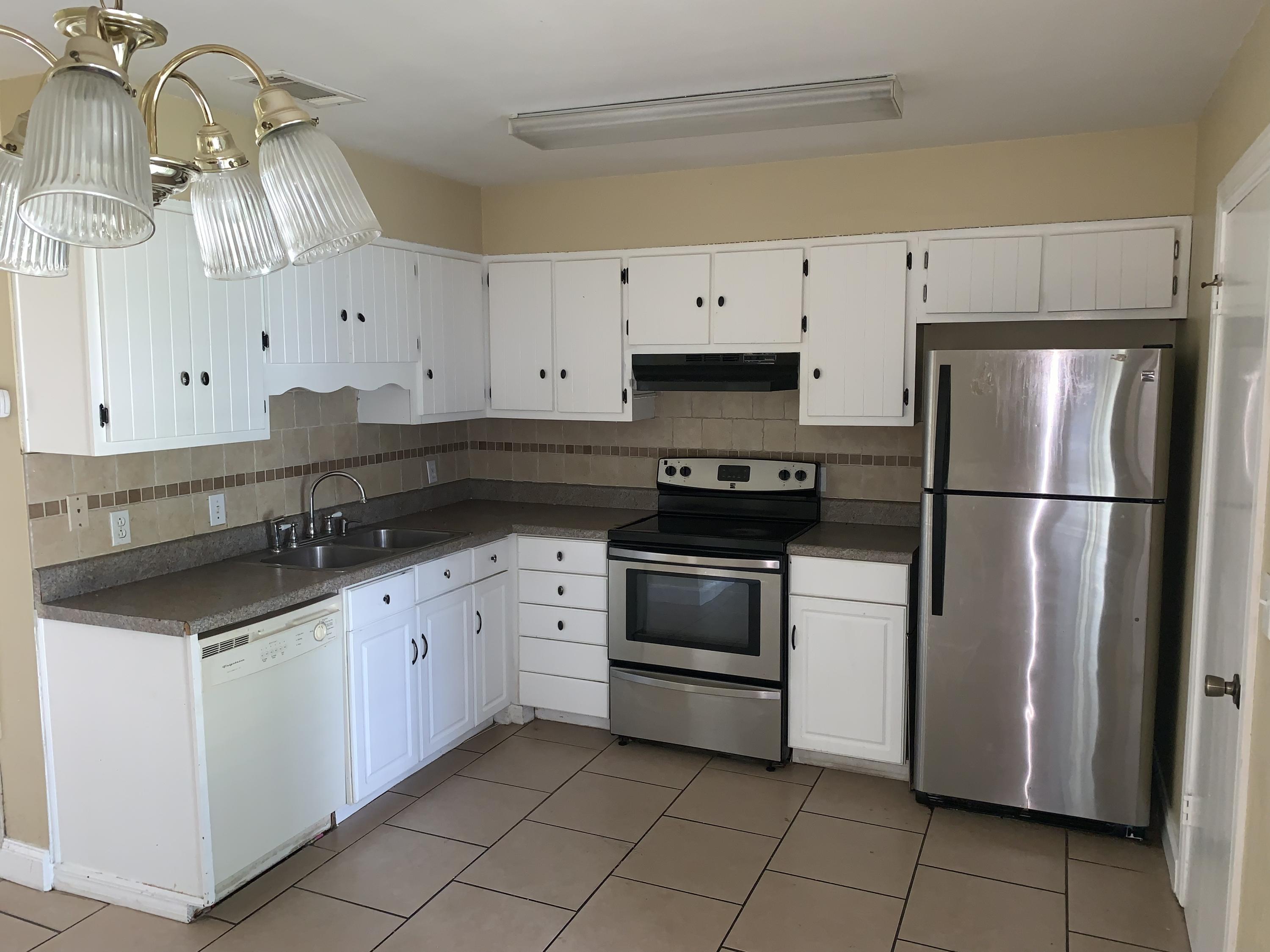 BROWNSVILLE STATION 3 - Residential