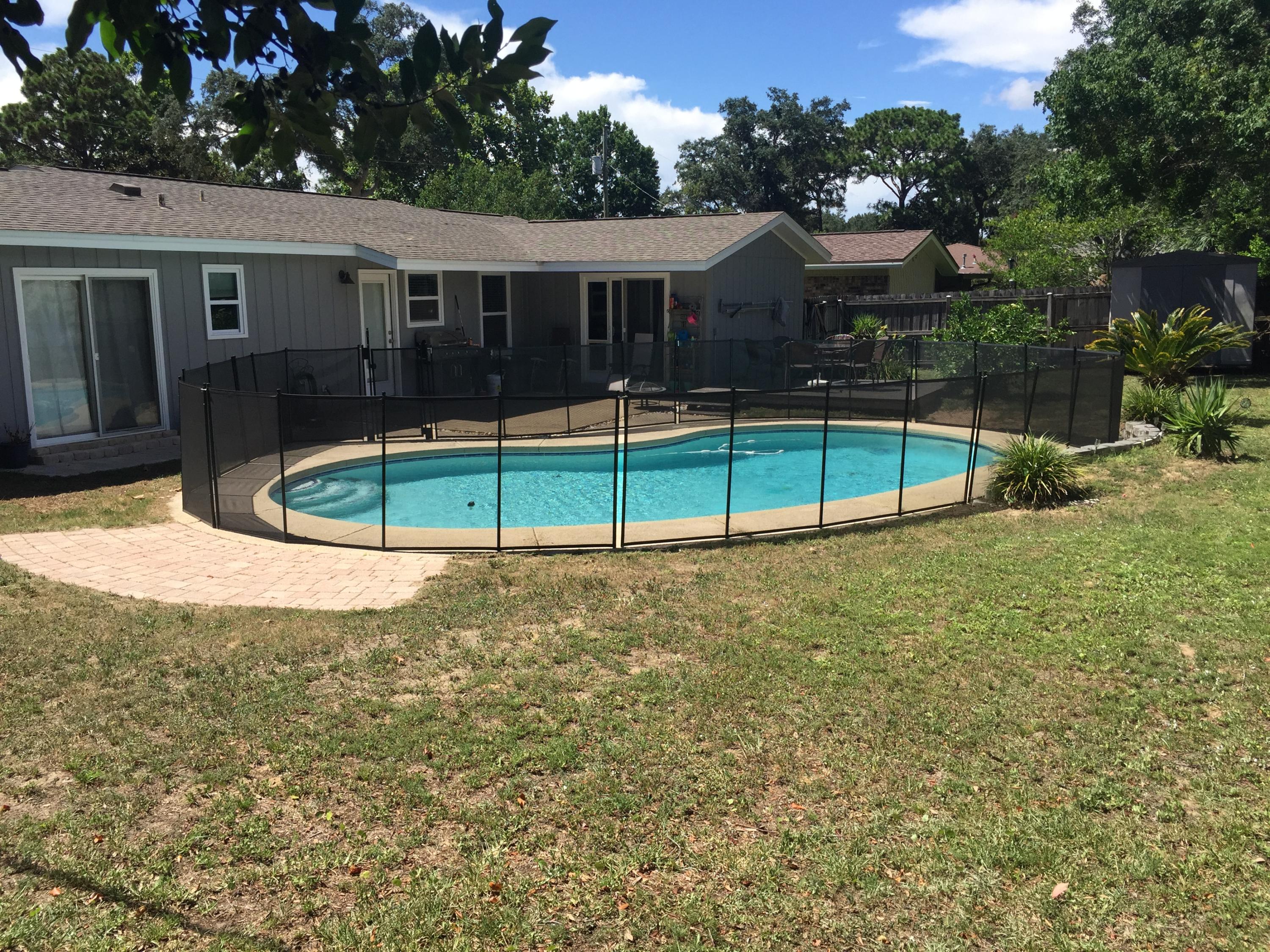 PORT DIXIE - Residential Lease