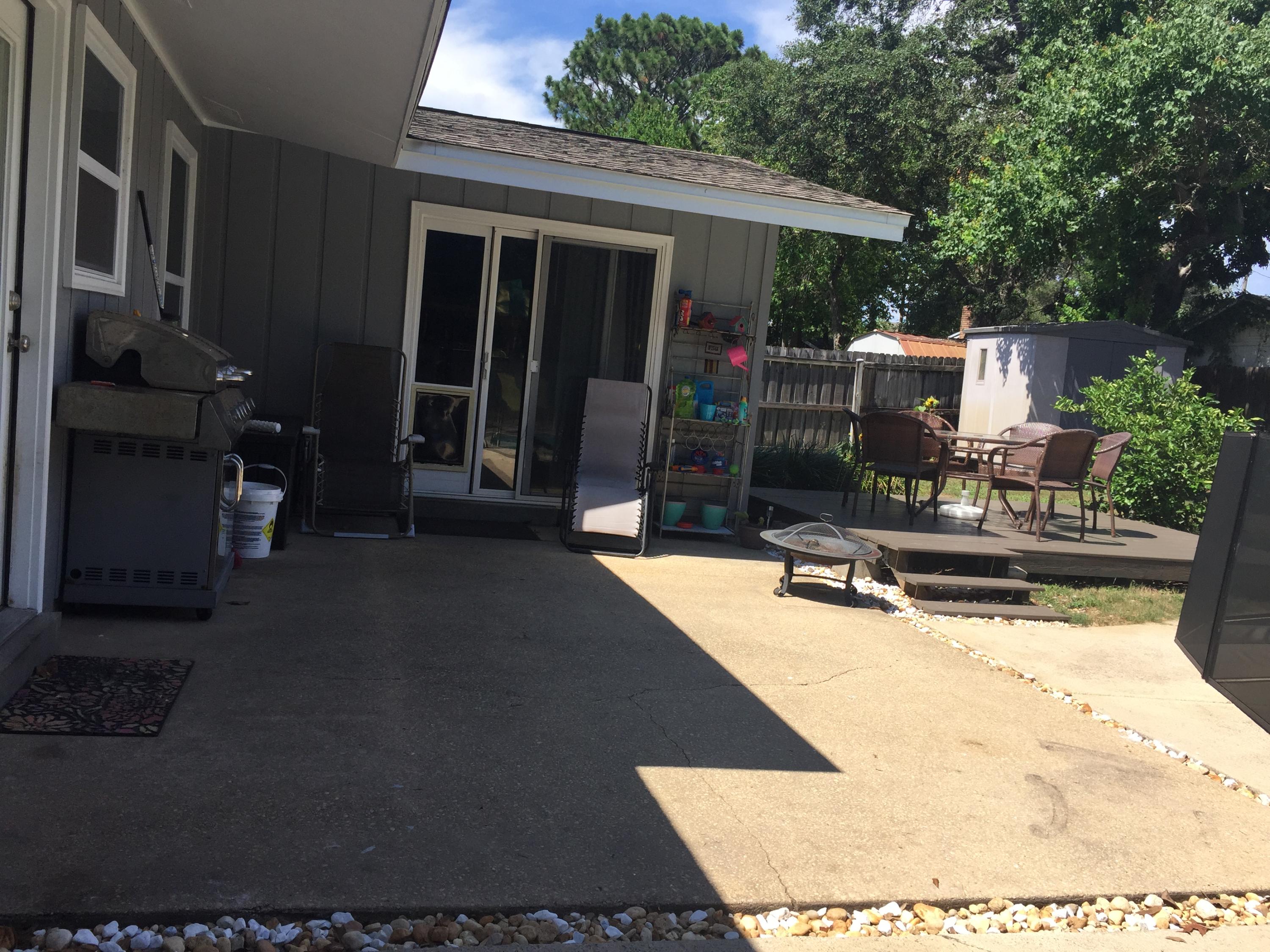 PORT DIXIE - Residential Lease