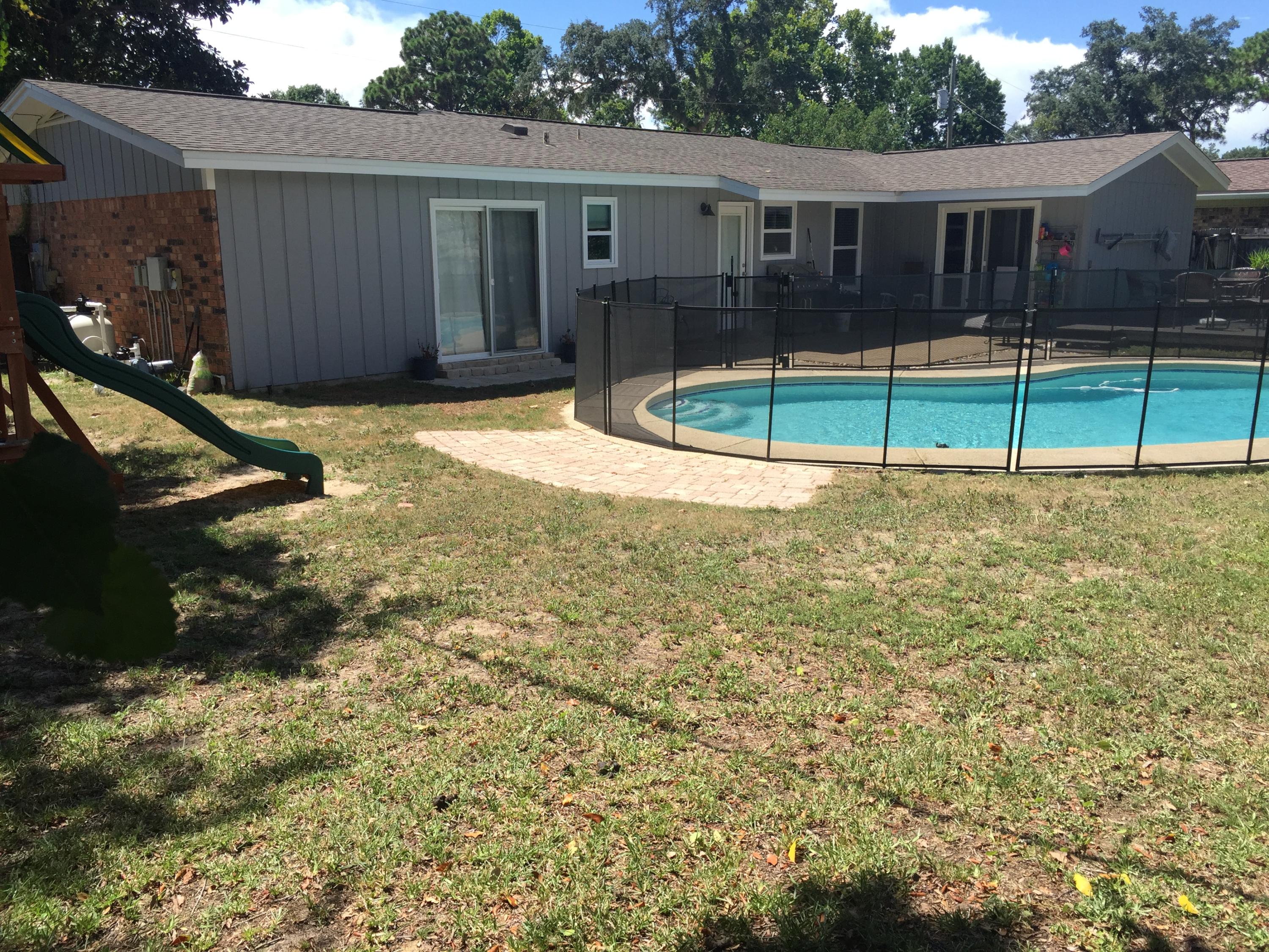 PORT DIXIE - Residential Lease