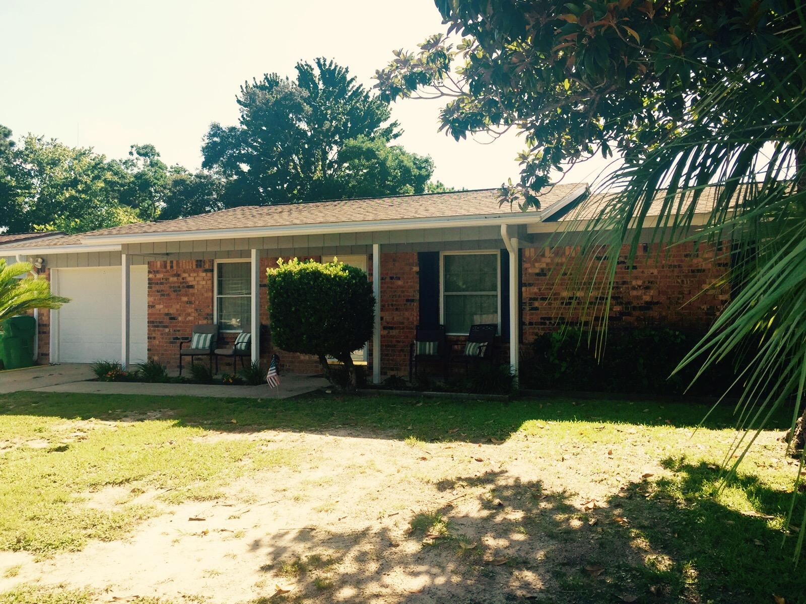 PORT DIXIE - Residential Lease