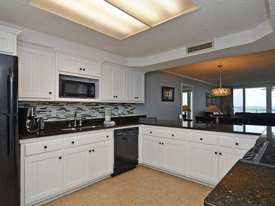 SHORELINE TOWERS 3 - Residential