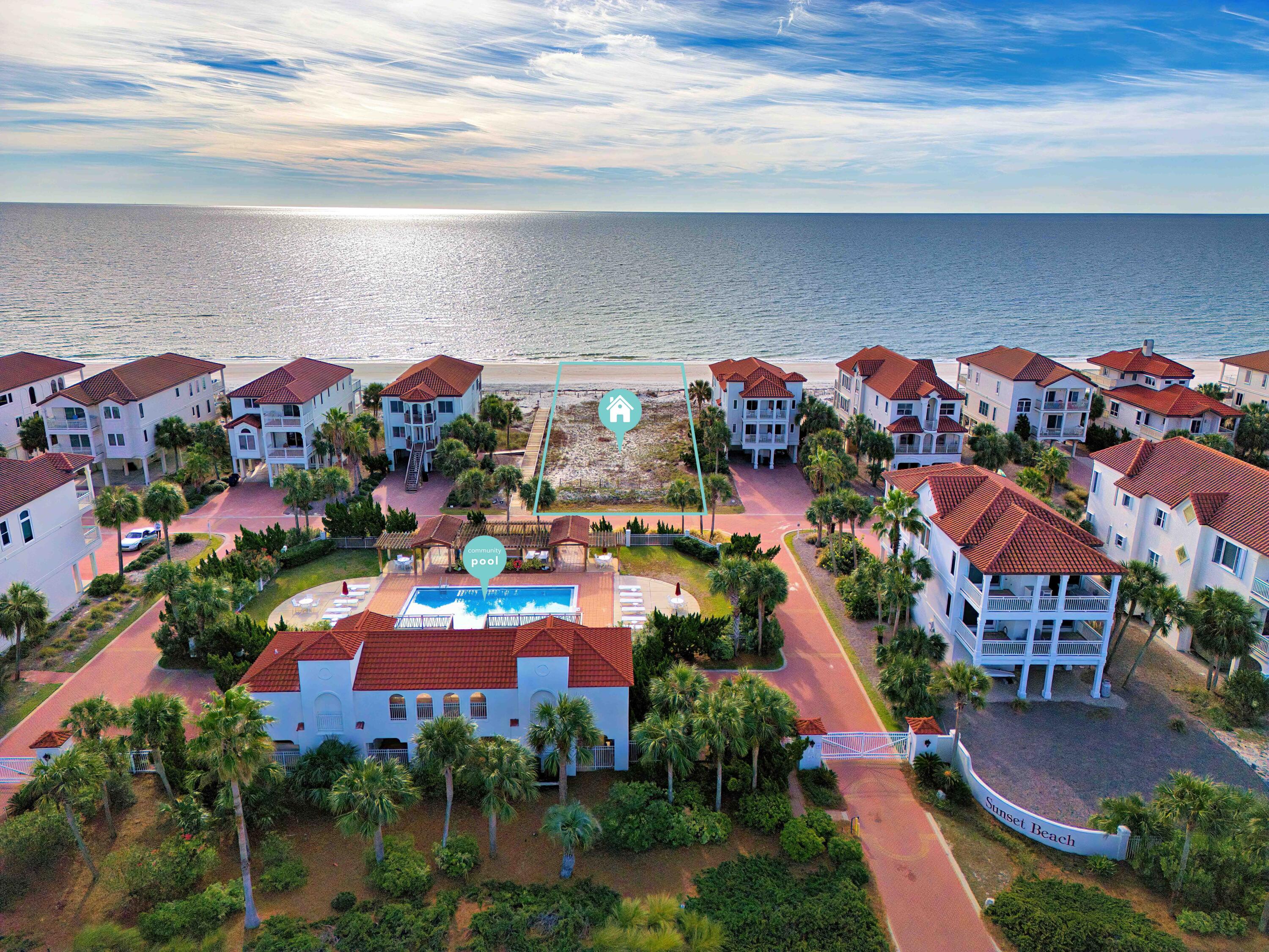 SUNSET BEACH - Land