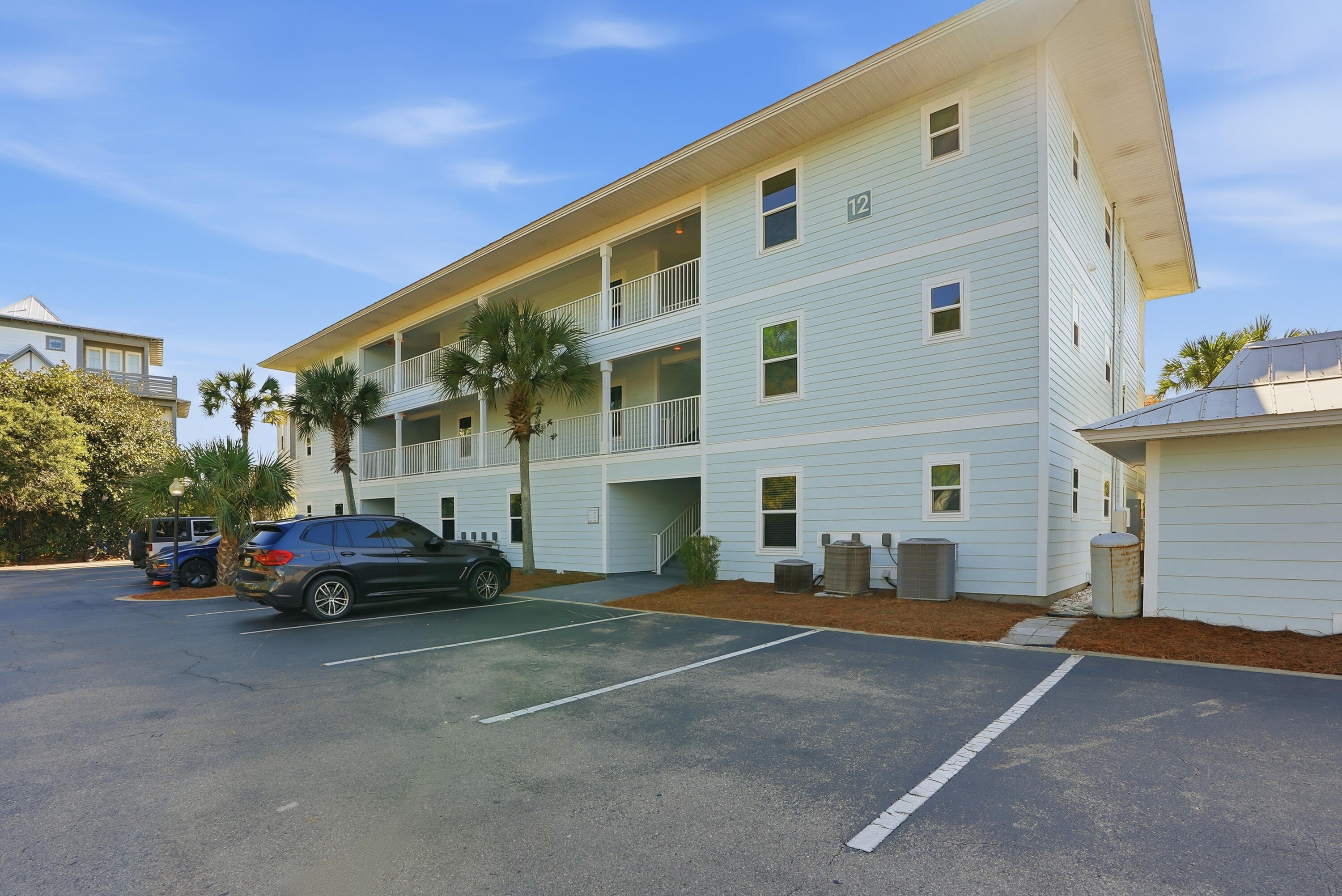 BEACHSIDE VILLAS CONDO - Residential