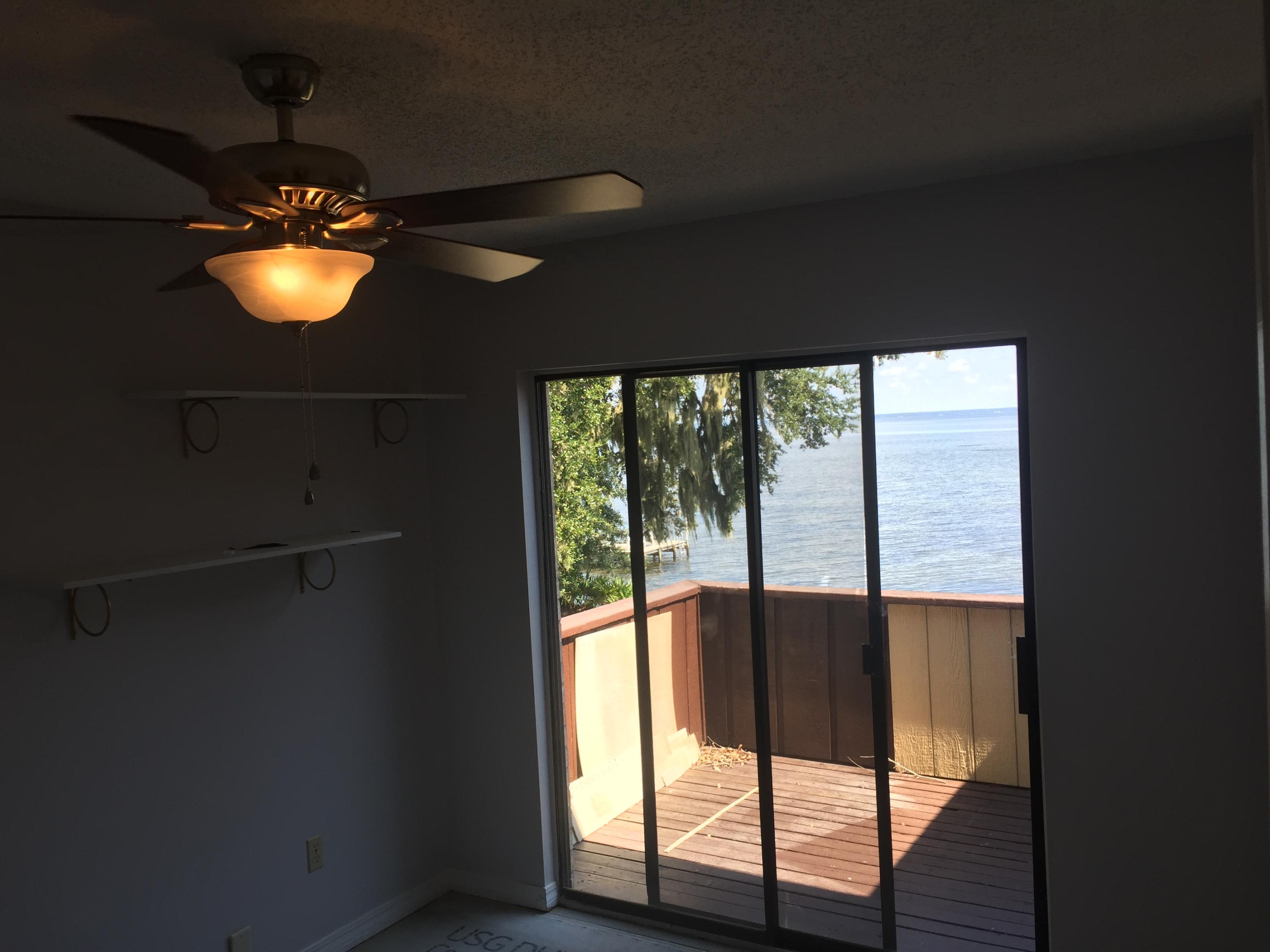 MOSSEY COVE T/H - Residential Lease