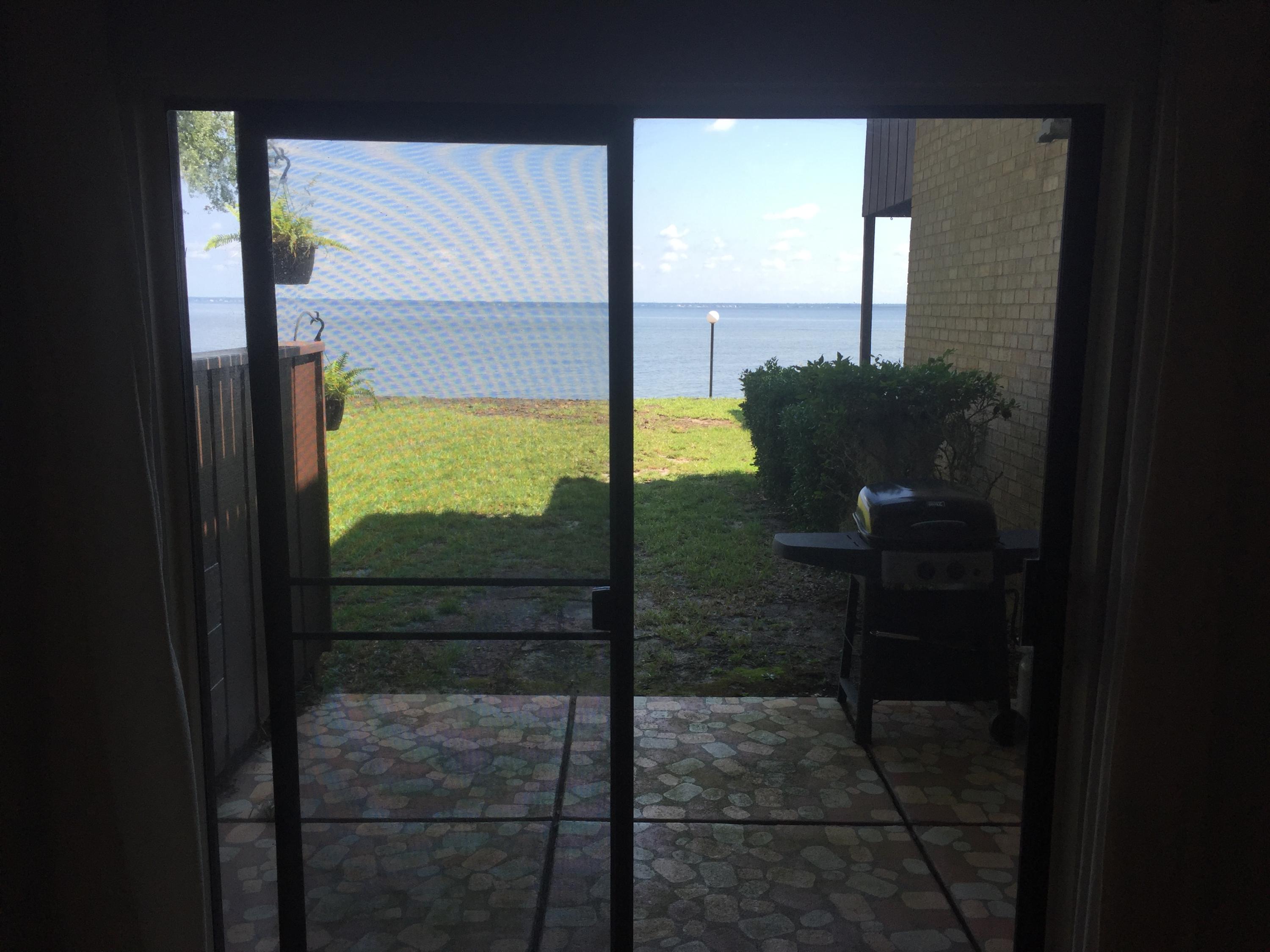 MOSSEY COVE T/H - Residential Lease