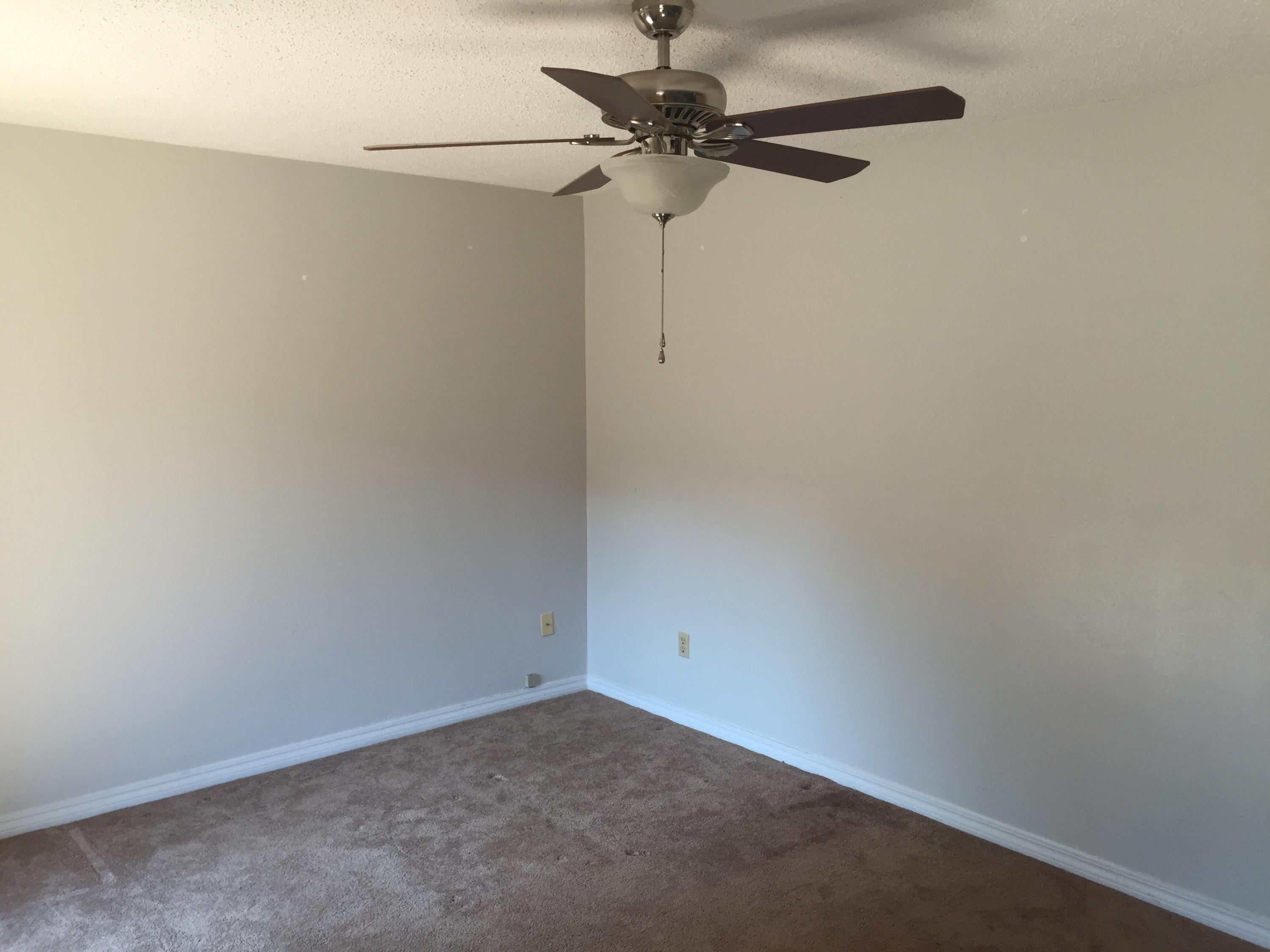 MOSSEY COVE T/H - Residential Lease