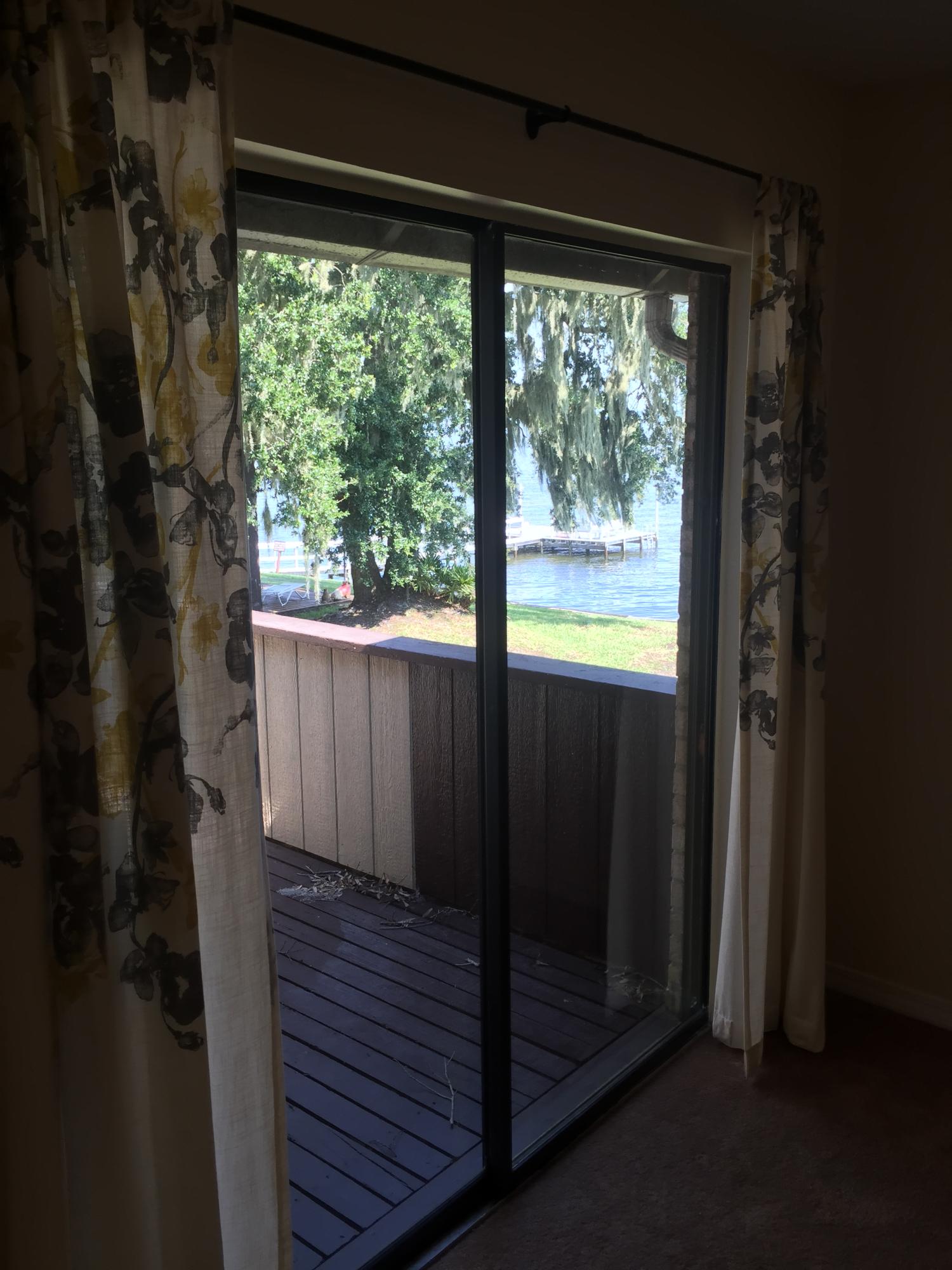 MOSSEY COVE T/H - Residential Lease