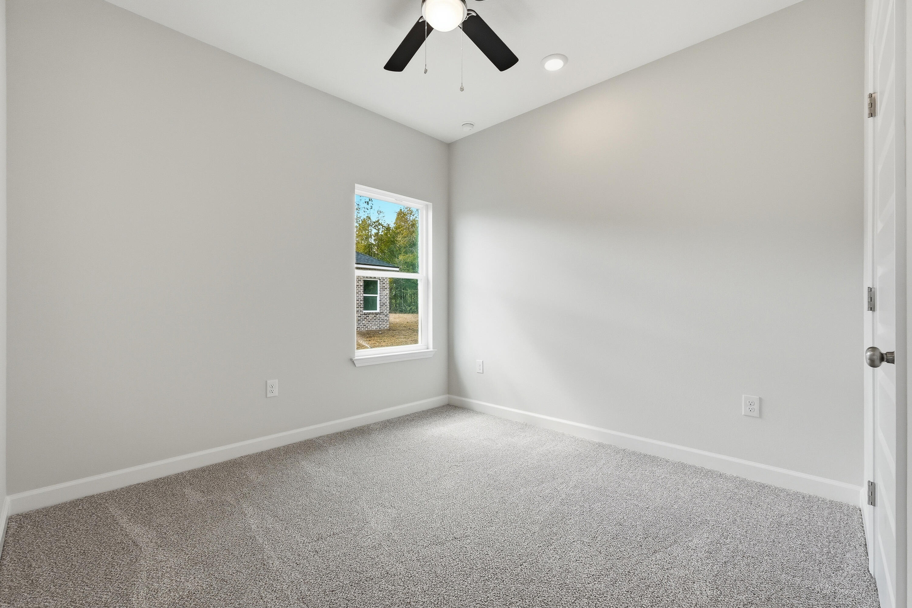 SOUTHERN CHARM - Residential