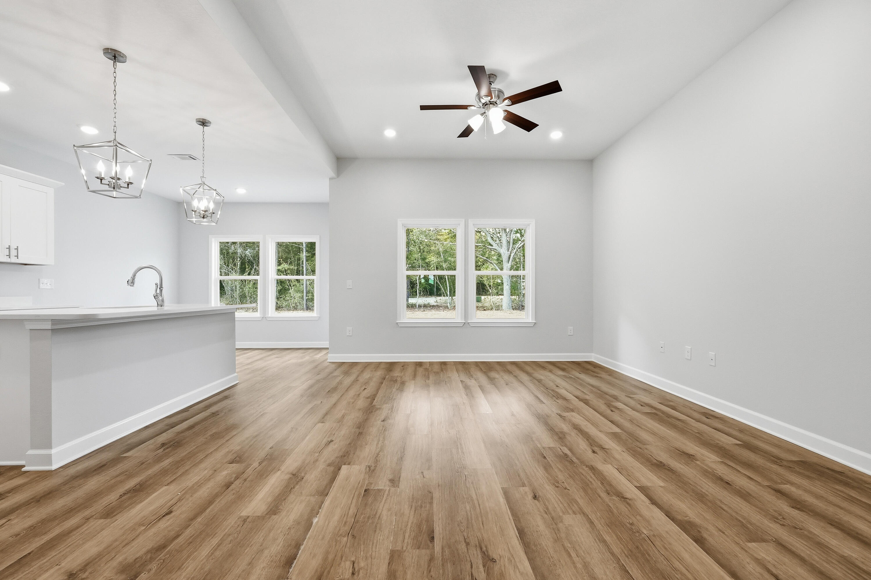 SOUTHERN CHARM - Residential
