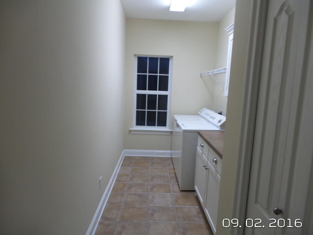 JUNIPER CREEK - Residential Lease