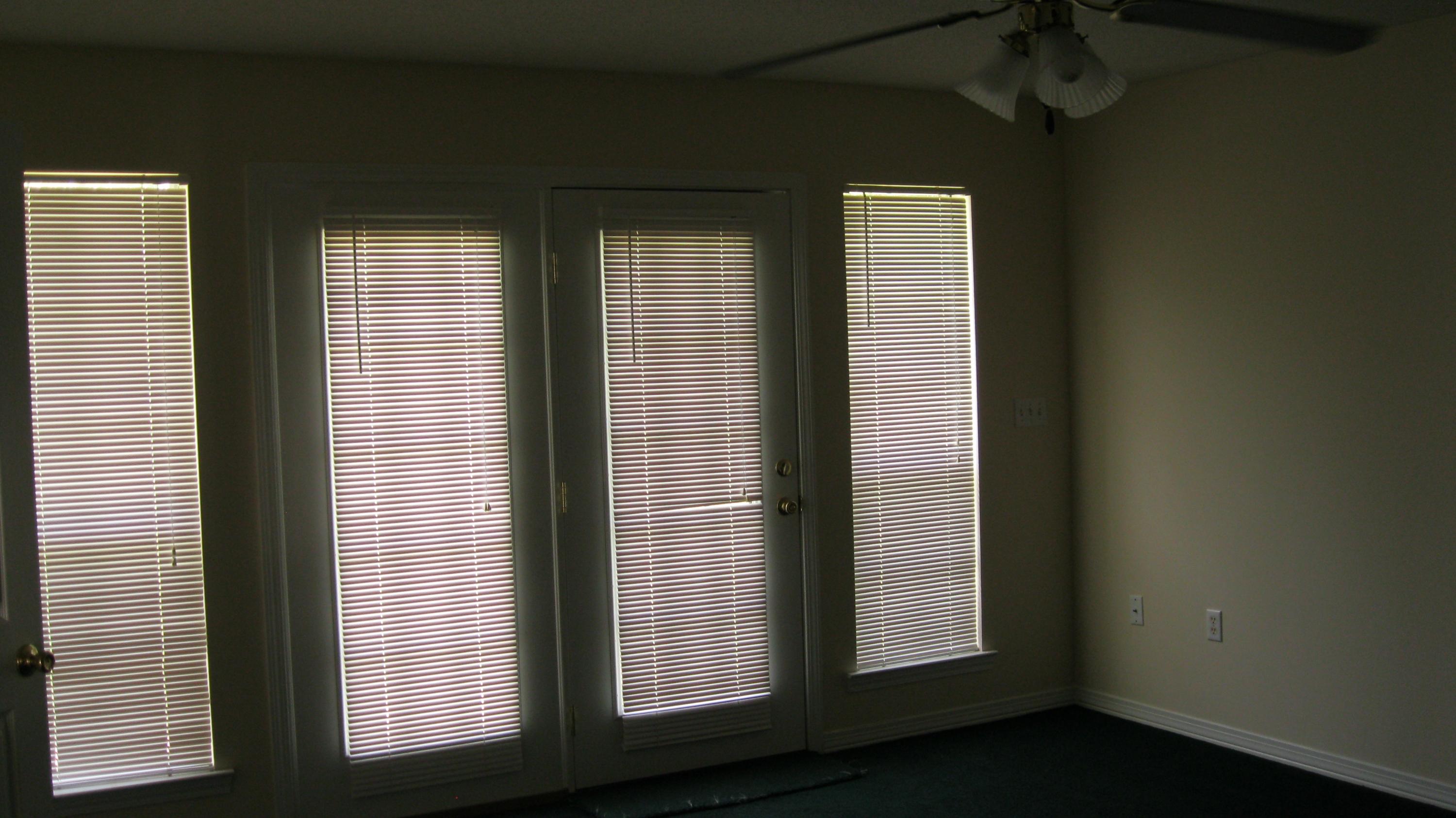 METES & BOUNDS - Residential Lease